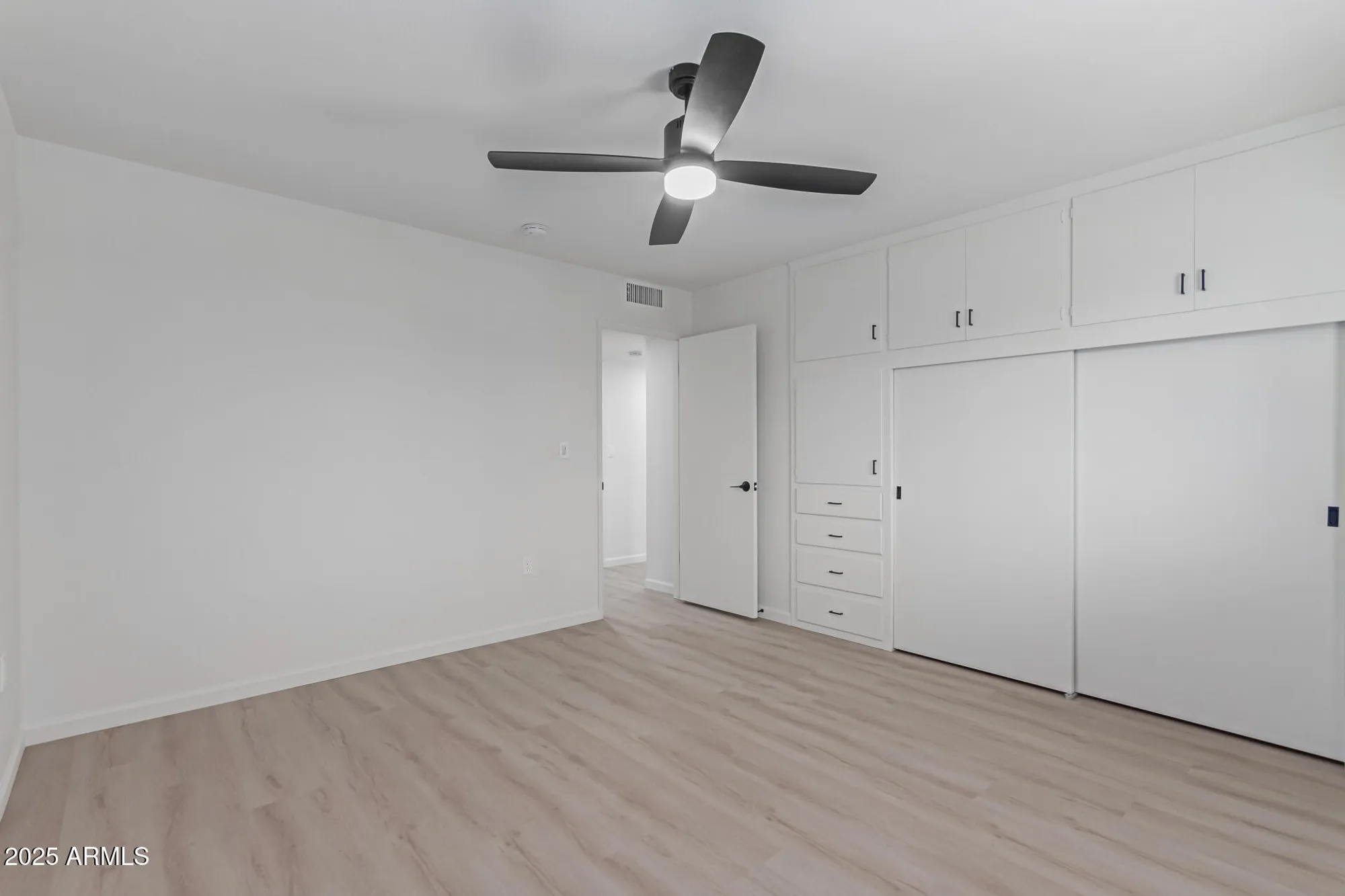 Property Slideshow image 19 of 28 | 13614 n hawthorn dr, Sun City, AZ, 85351