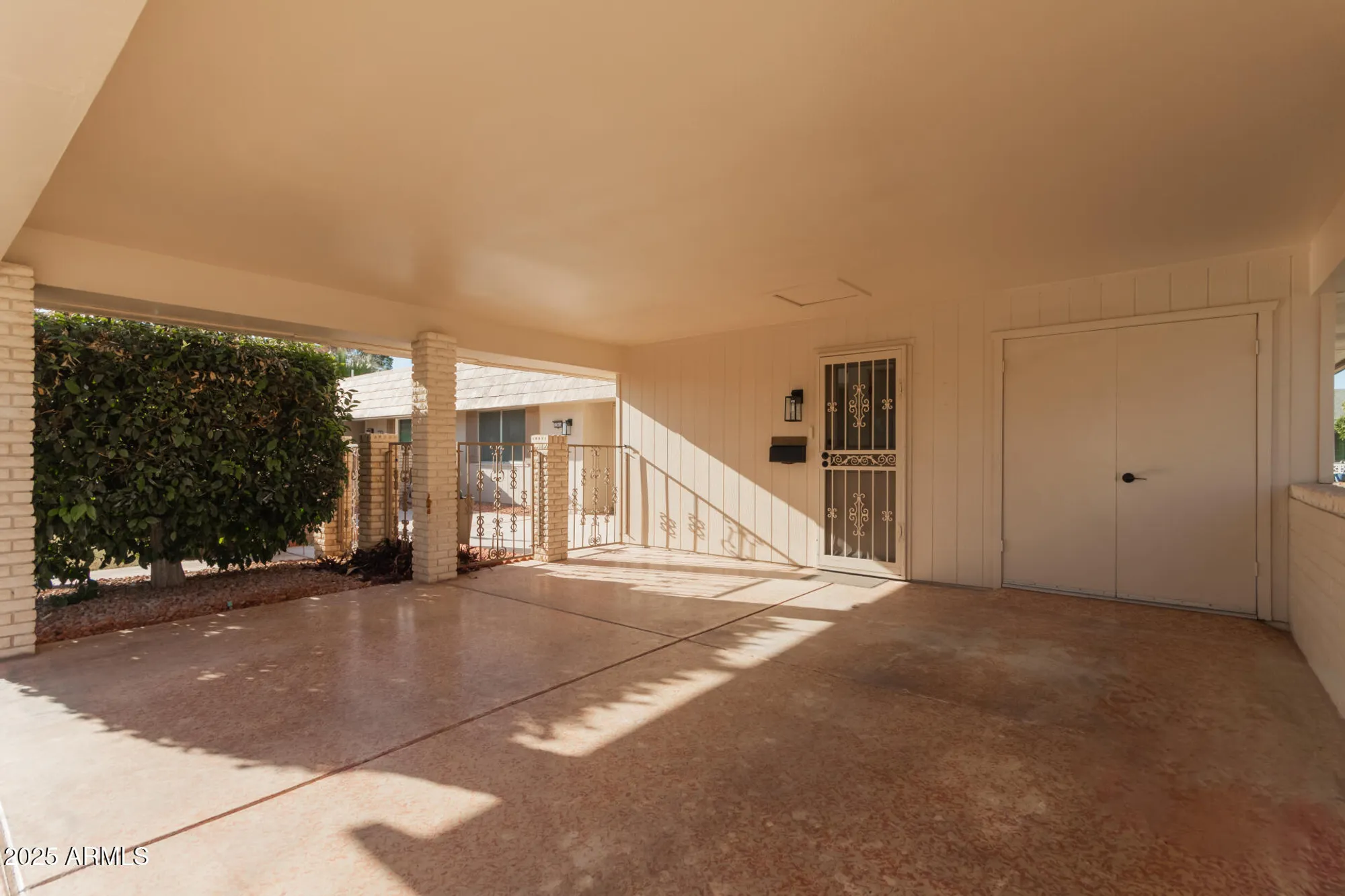 Property Slideshow image 24 of 28 | 13614 n hawthorn dr, Sun City, AZ, 85351