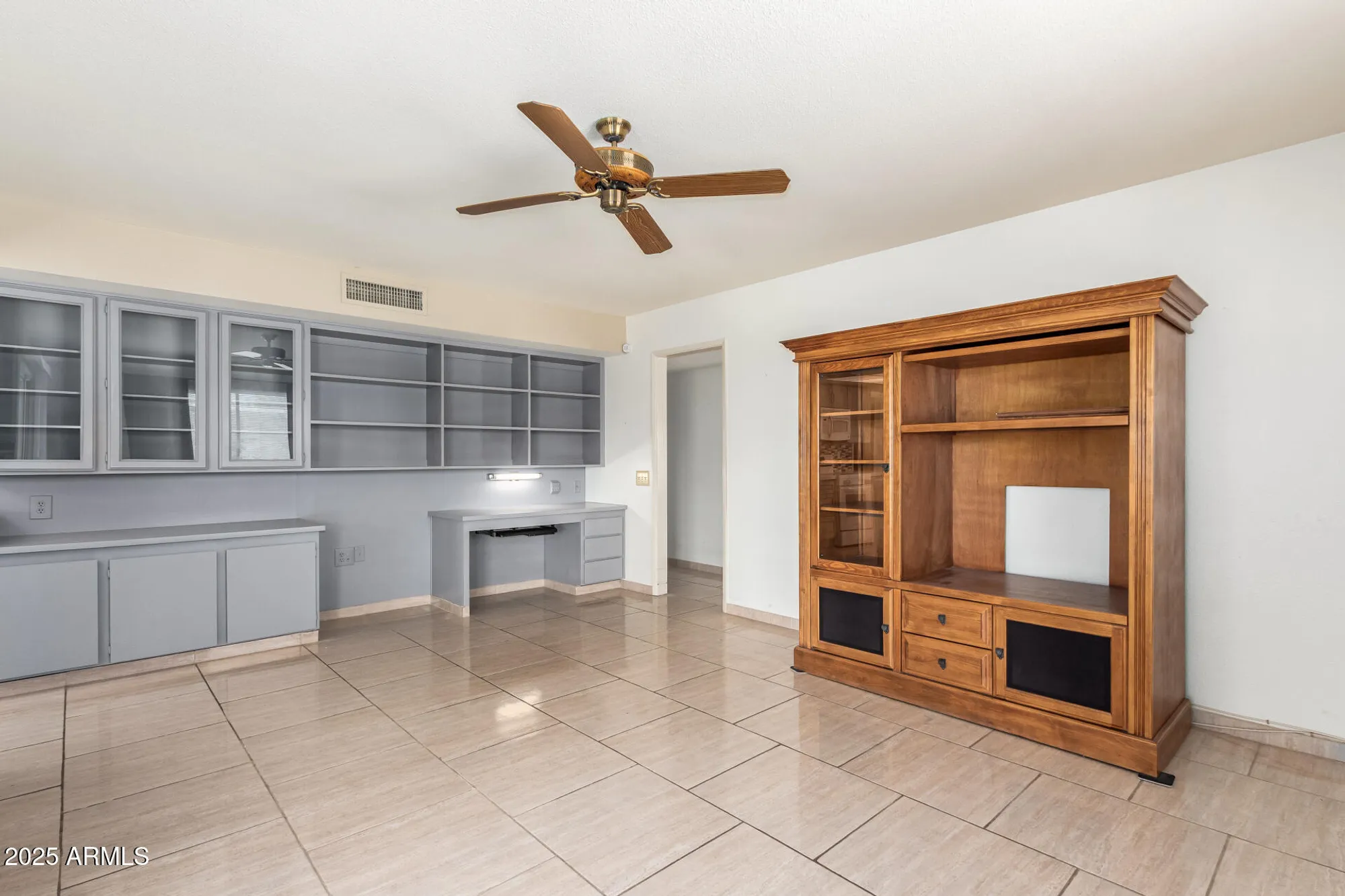 Property Slideshow image 13 of 32 | 12819 n sun valley dr, Sun City, AZ, 85351