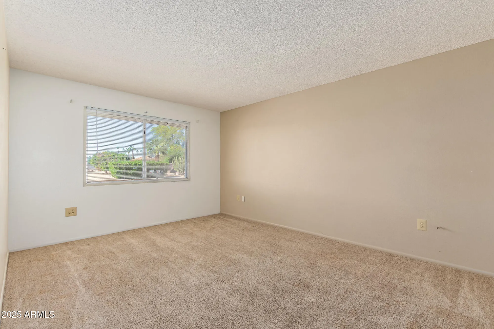 Property Slideshow image 22 of 32 | 12819 n sun valley dr, Sun City, AZ, 85351