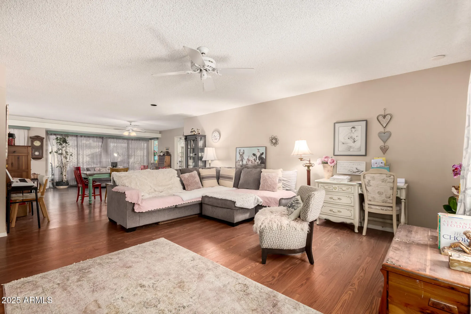 Property Slideshow image 4 of 18 | 10410 w campana dr, Sun City, AZ, 85351