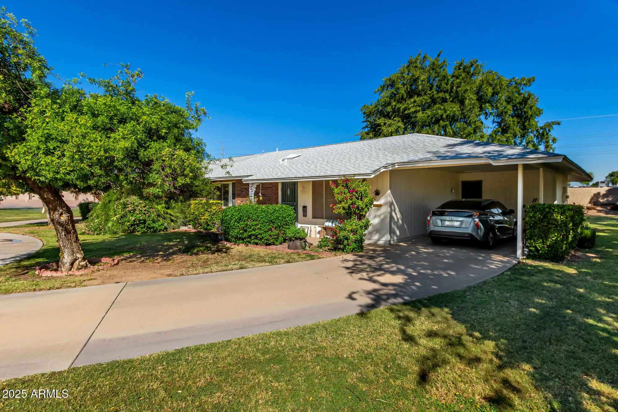 Property Slideshow image 3 of 18 | 10410 w campana dr, Sun City, AZ, 85351