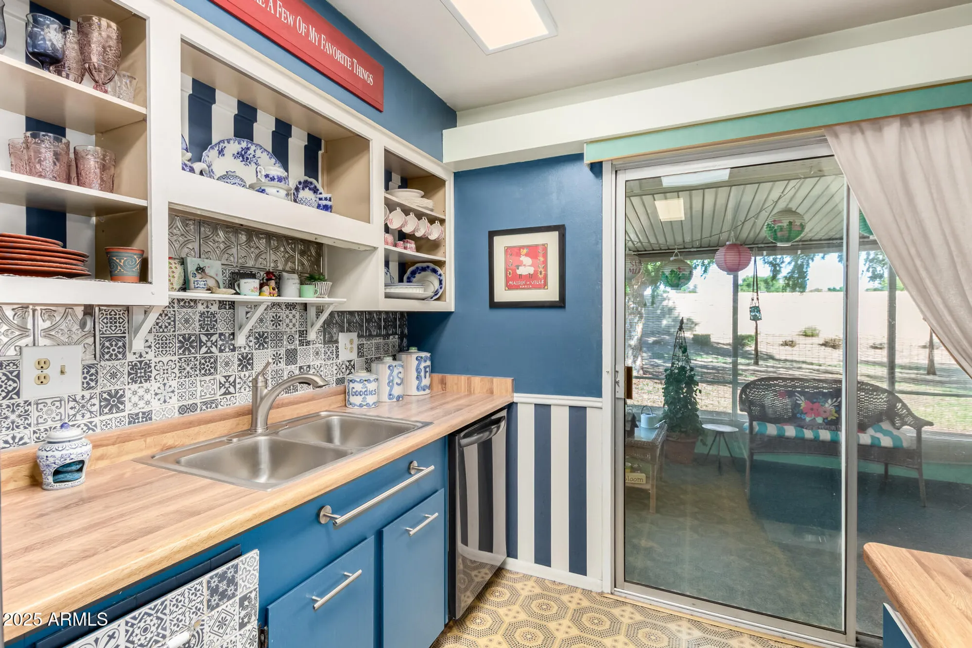 Property Slideshow image 10 of 18 | 10410 w campana dr, Sun City, AZ, 85351