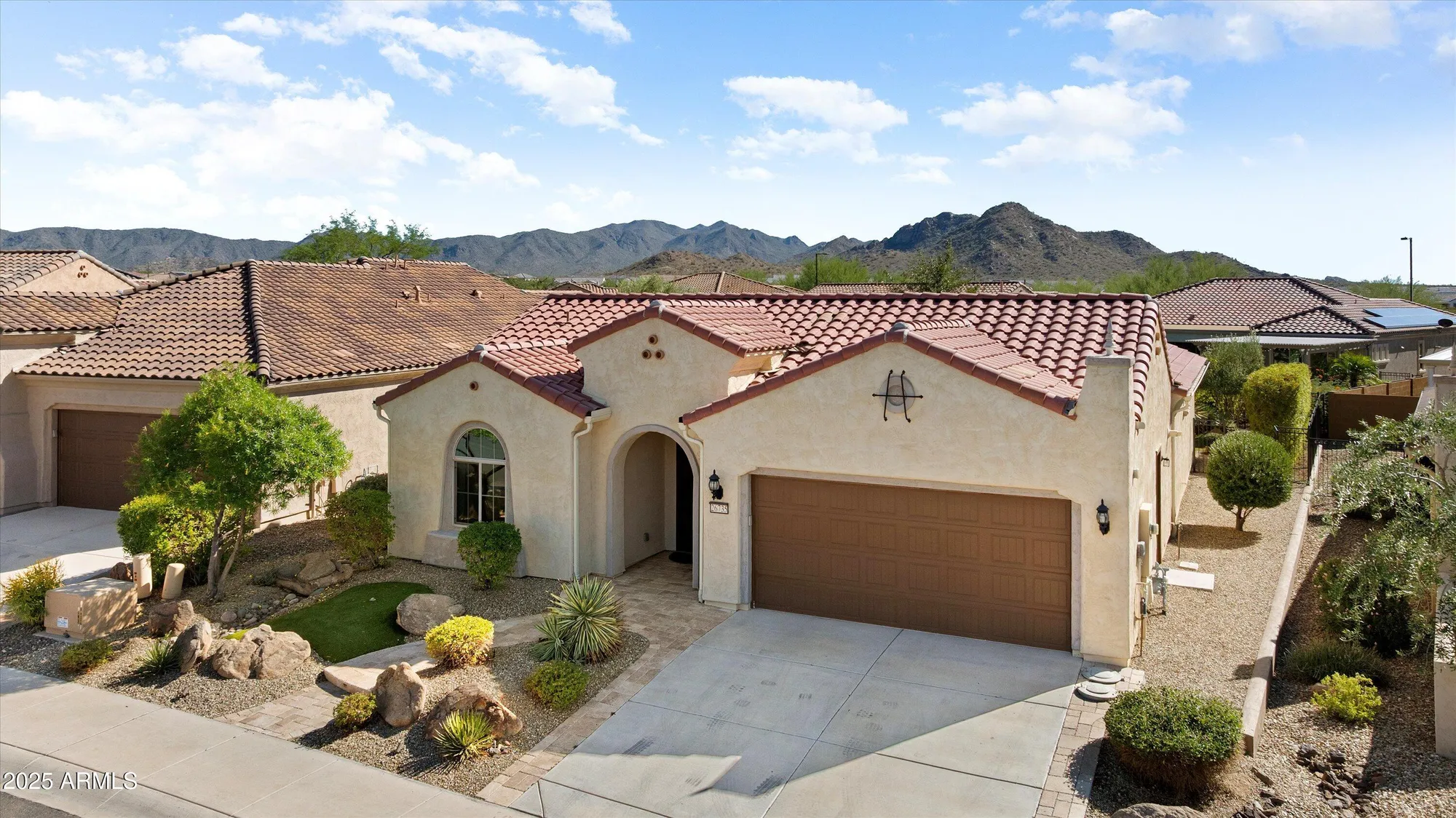 Property Slideshow image 3 of 42 | 26735 w oraibi dr, Buckeye, AZ, 85396