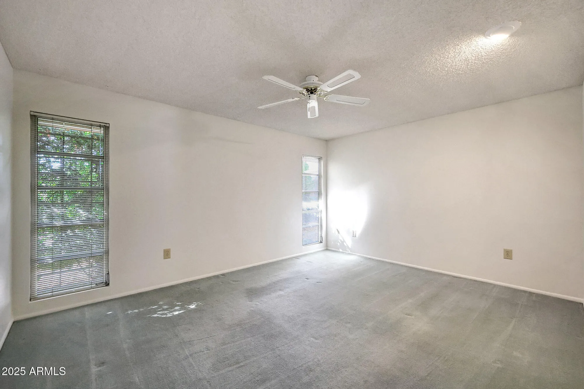 Property Slideshow image 24 of 37 | 16824 n 108th ave, Sun City, AZ, 85351