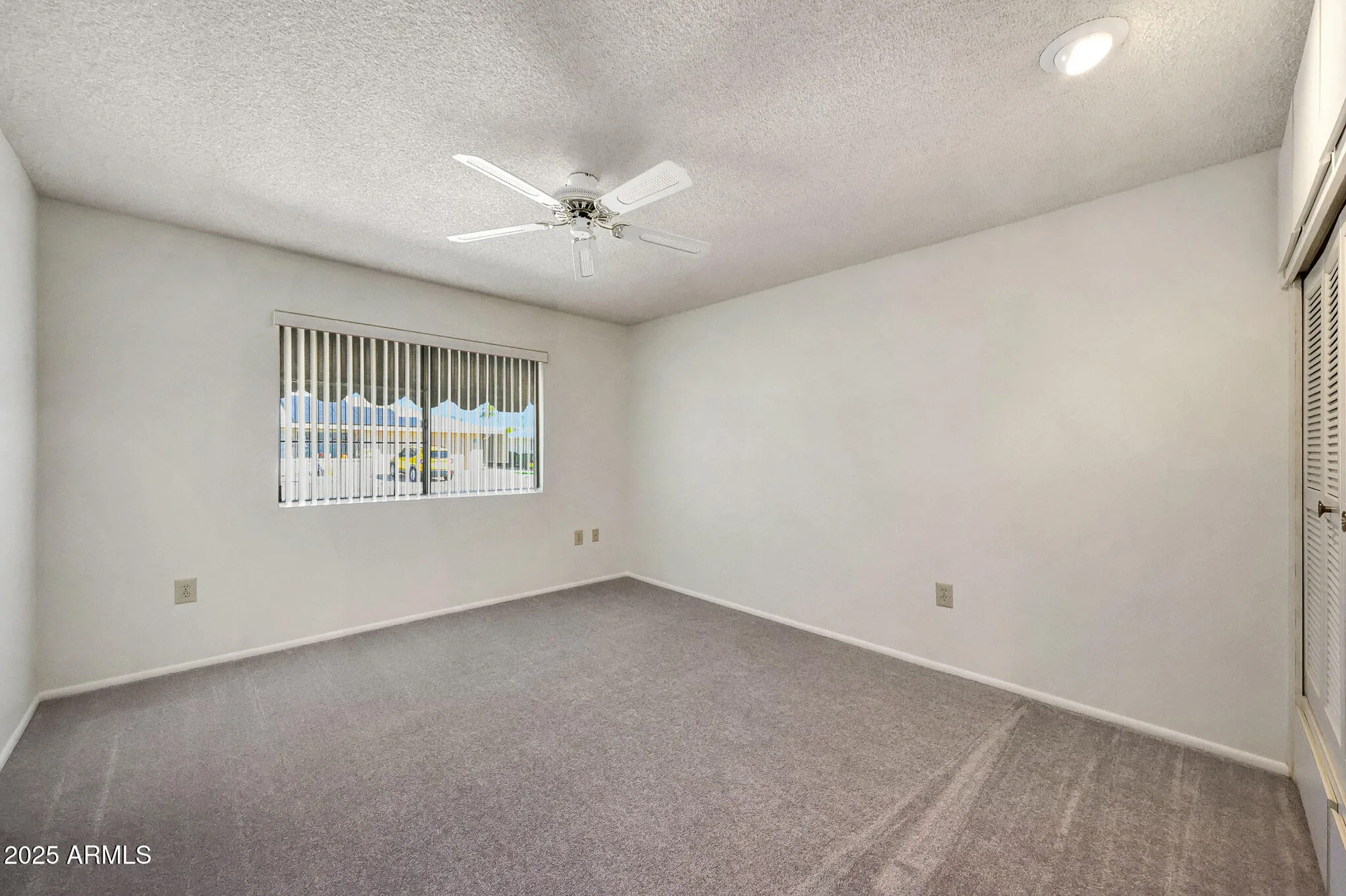 Property Slideshow image 20 of 37 | 16824 n 108th ave, Sun City, AZ, 85351