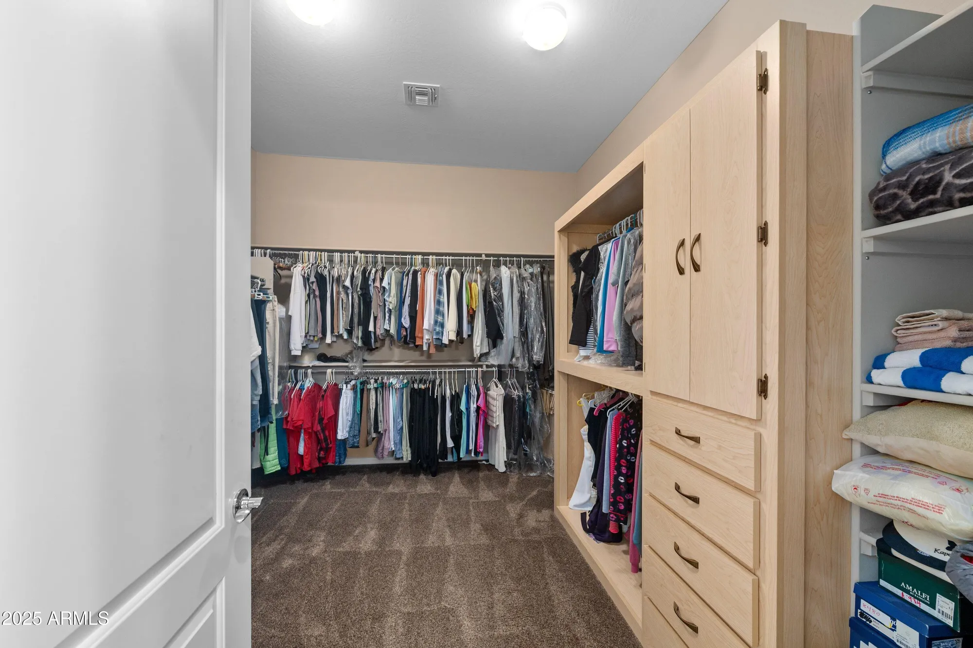 Property Slideshow image 28 of 40 | 4020 n brigadier dr, Florence, AZ, 85132