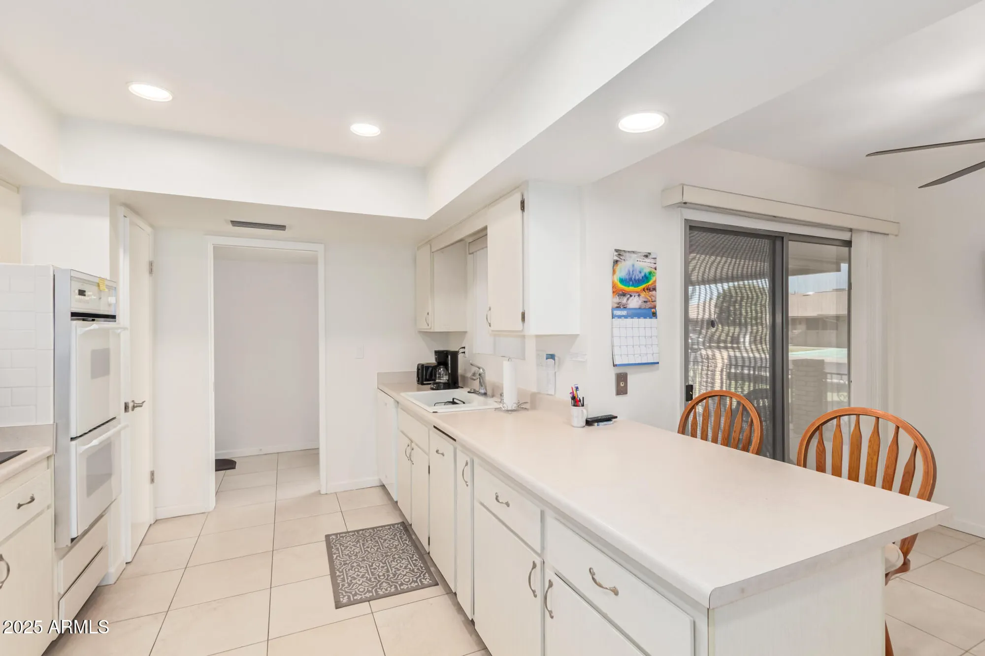 Property Slideshow image 6 of 23 | 10439 w saratoga cir, Sun City, AZ, 85351