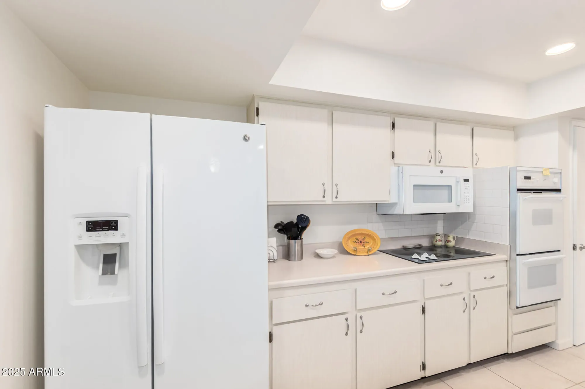 Property Slideshow image 8 of 23 | 10439 w saratoga cir, Sun City, AZ, 85351