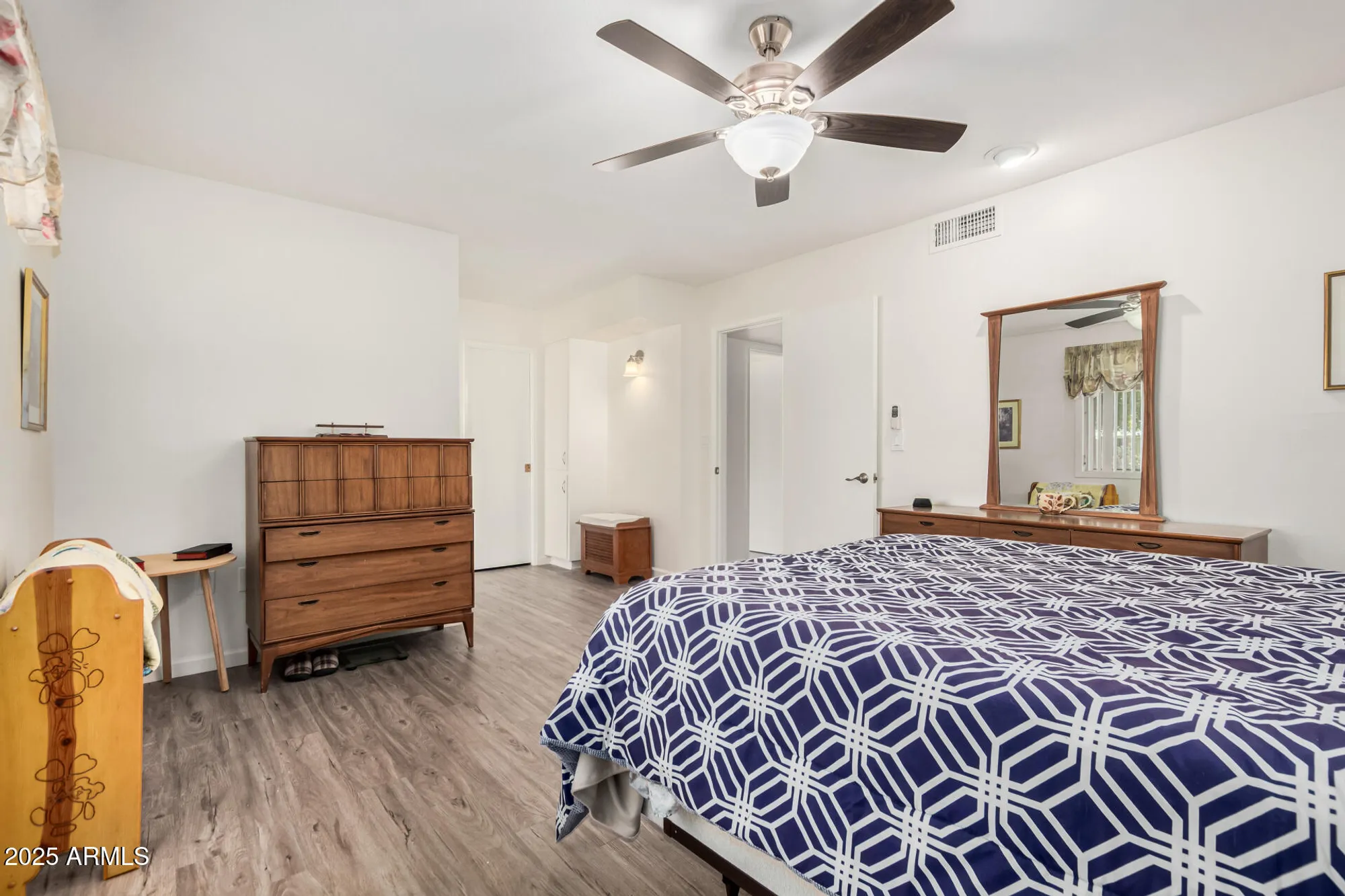 Property Slideshow image 14 of 23 | 10439 w saratoga cir, Sun City, AZ, 85351