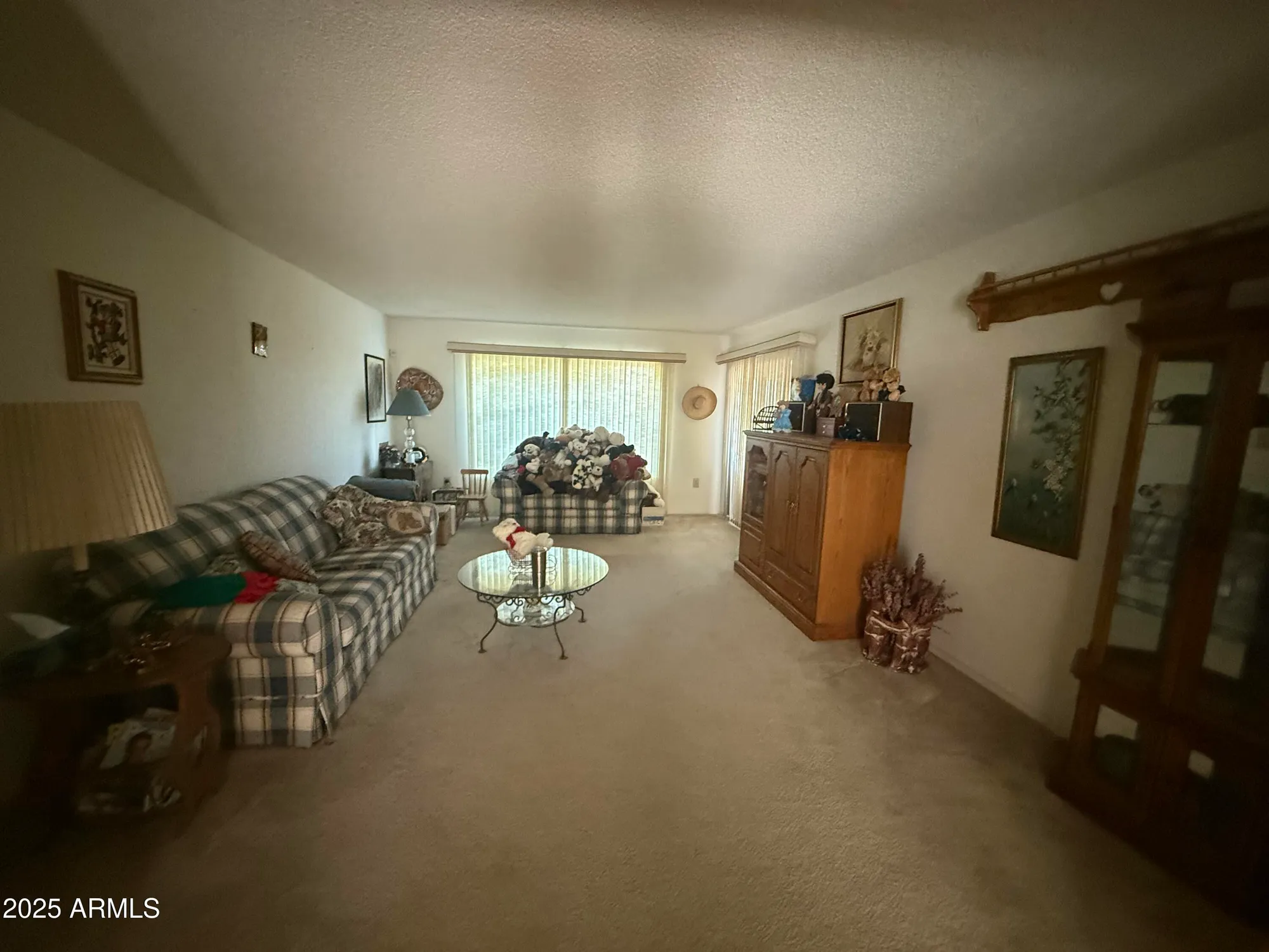 Property Slideshow image 3 of 5 | 19617 n willow creek cir, Sun City, AZ, 85373