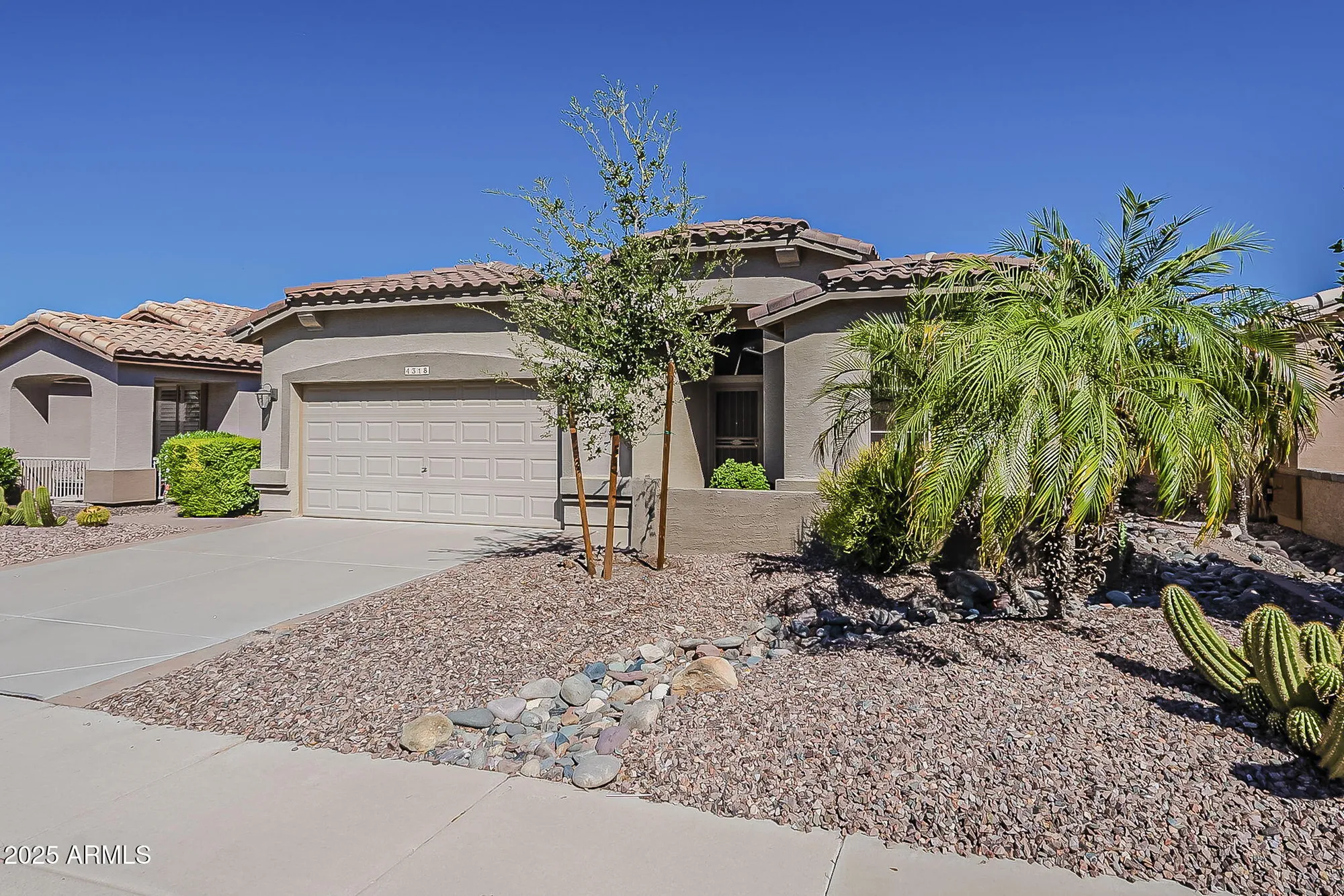 Property Slideshow image 2 of 67 | 4318 e walnut rd, Gilbert, AZ, 85298