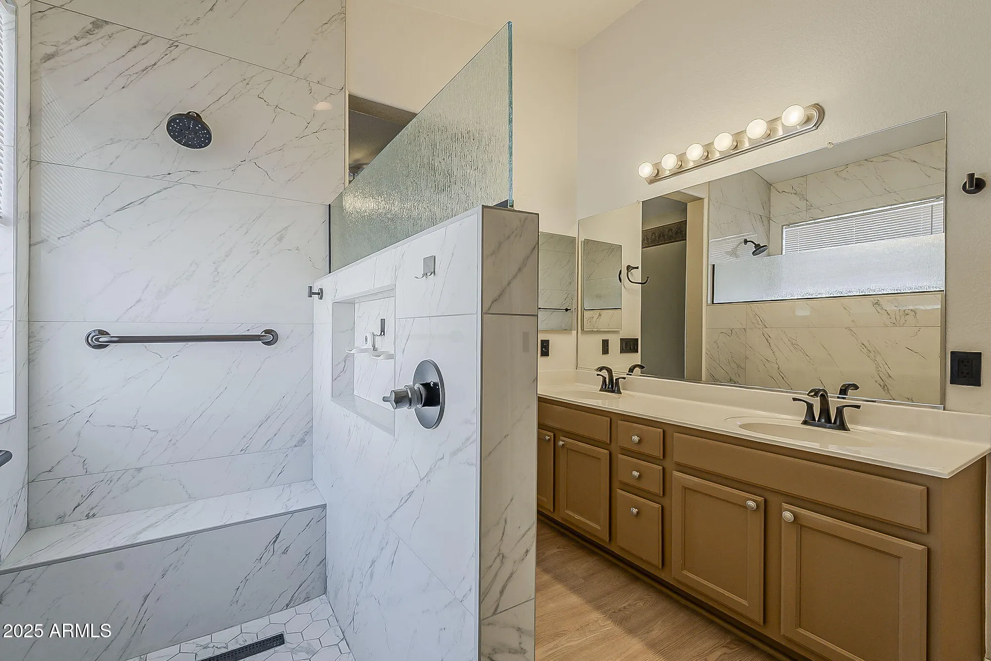 Property Slideshow image 32 of 67 | 4318 e walnut rd, Gilbert, AZ, 85298