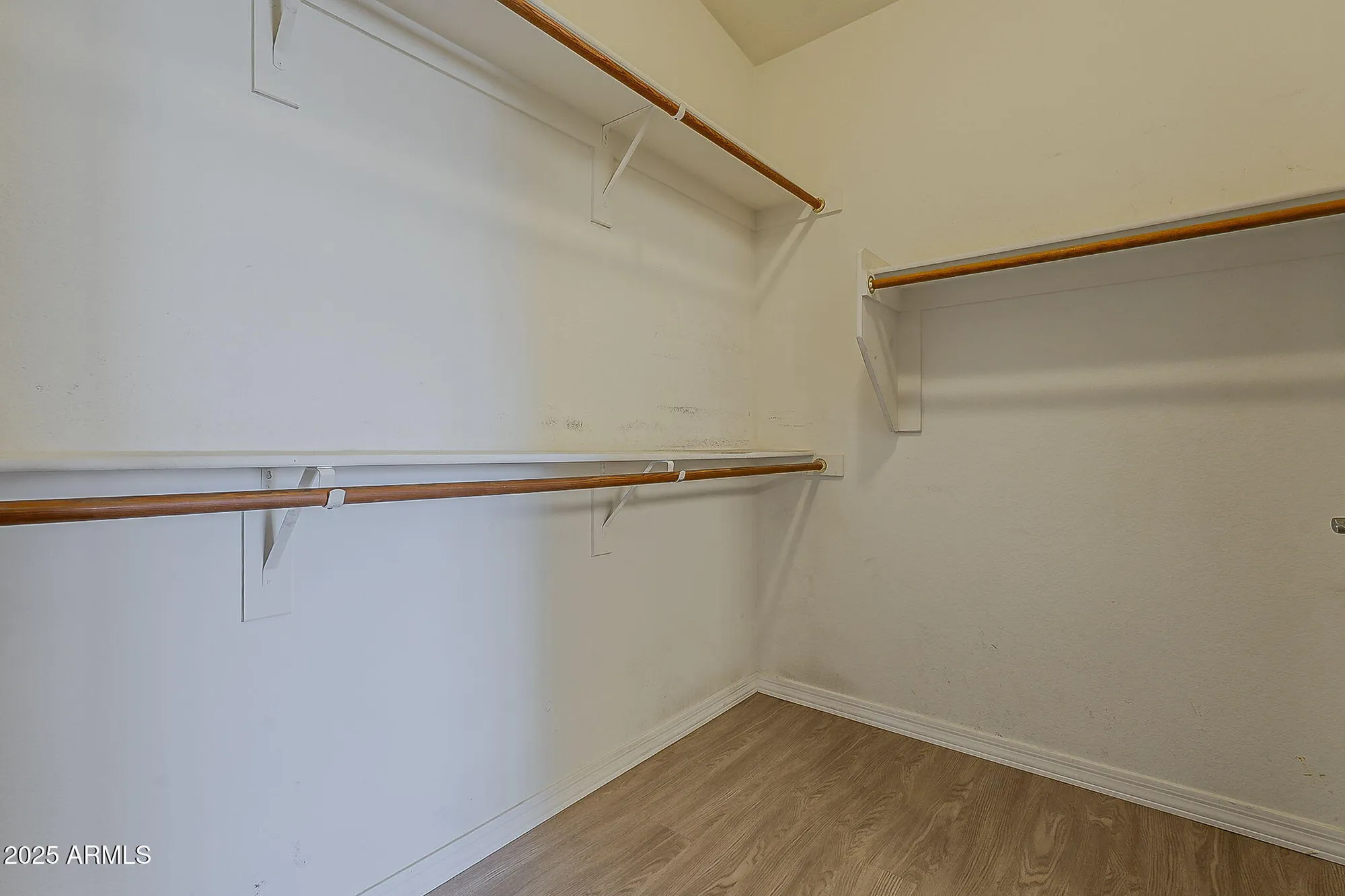 Property Slideshow image 33 of 67 | 4318 e walnut rd, Gilbert, AZ, 85298
