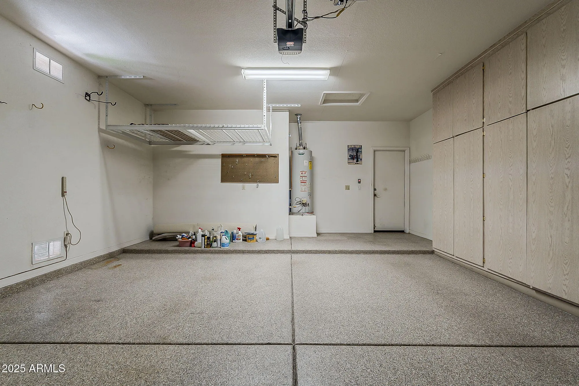 Property Slideshow image 41 of 67 | 4318 e walnut rd, Gilbert, AZ, 85298