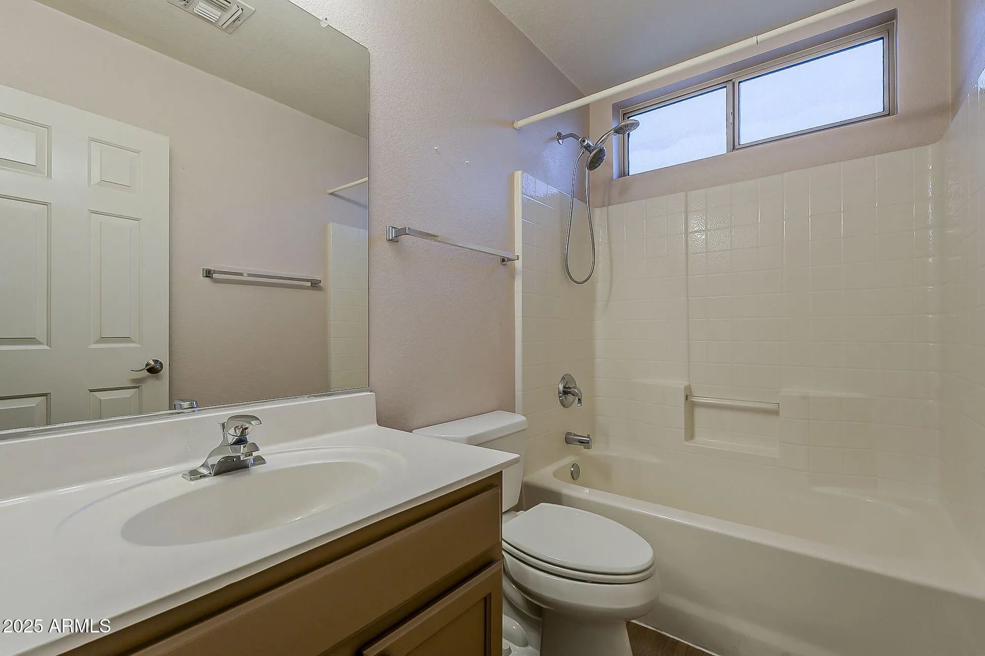 Property Slideshow image 36 of 67 | 4318 e walnut rd, Gilbert, AZ, 85298