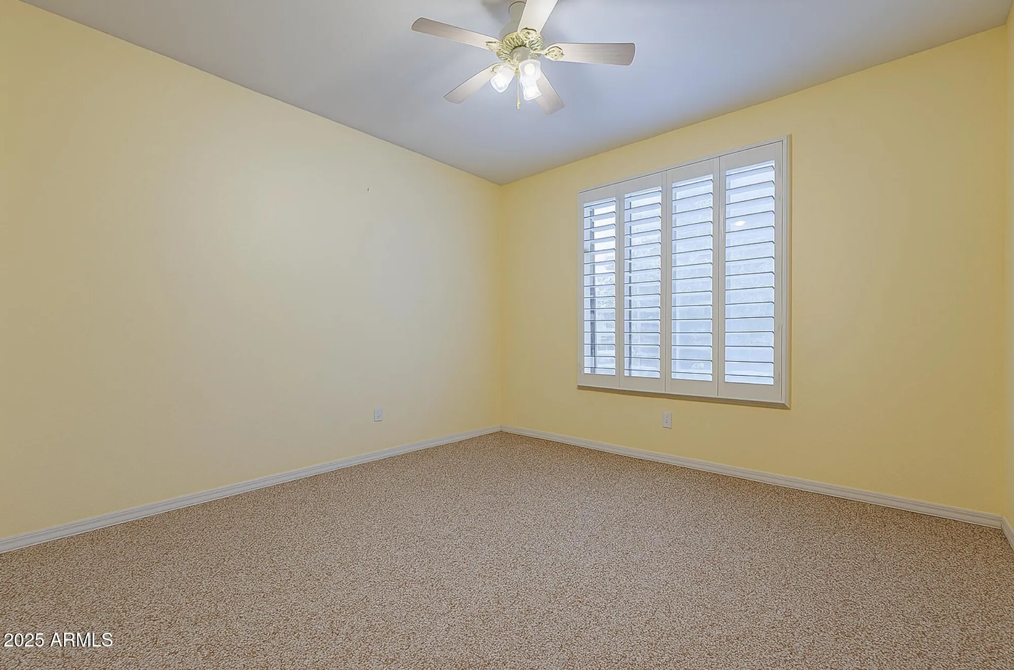 Property Slideshow image 34 of 67 | 4318 e walnut rd, Gilbert, AZ, 85298