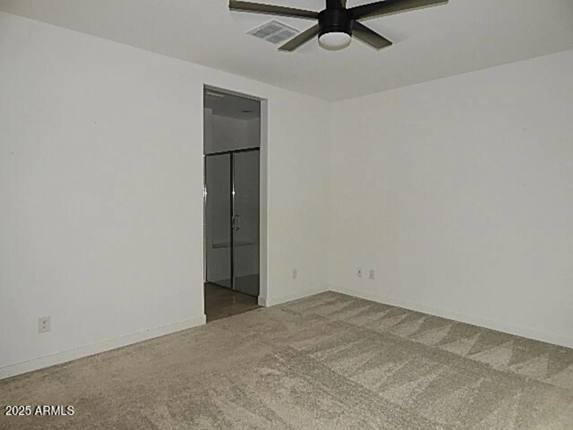 Property Slideshow image 6 of 11 | 24914 n 171st ln, Surprise, AZ, 85387