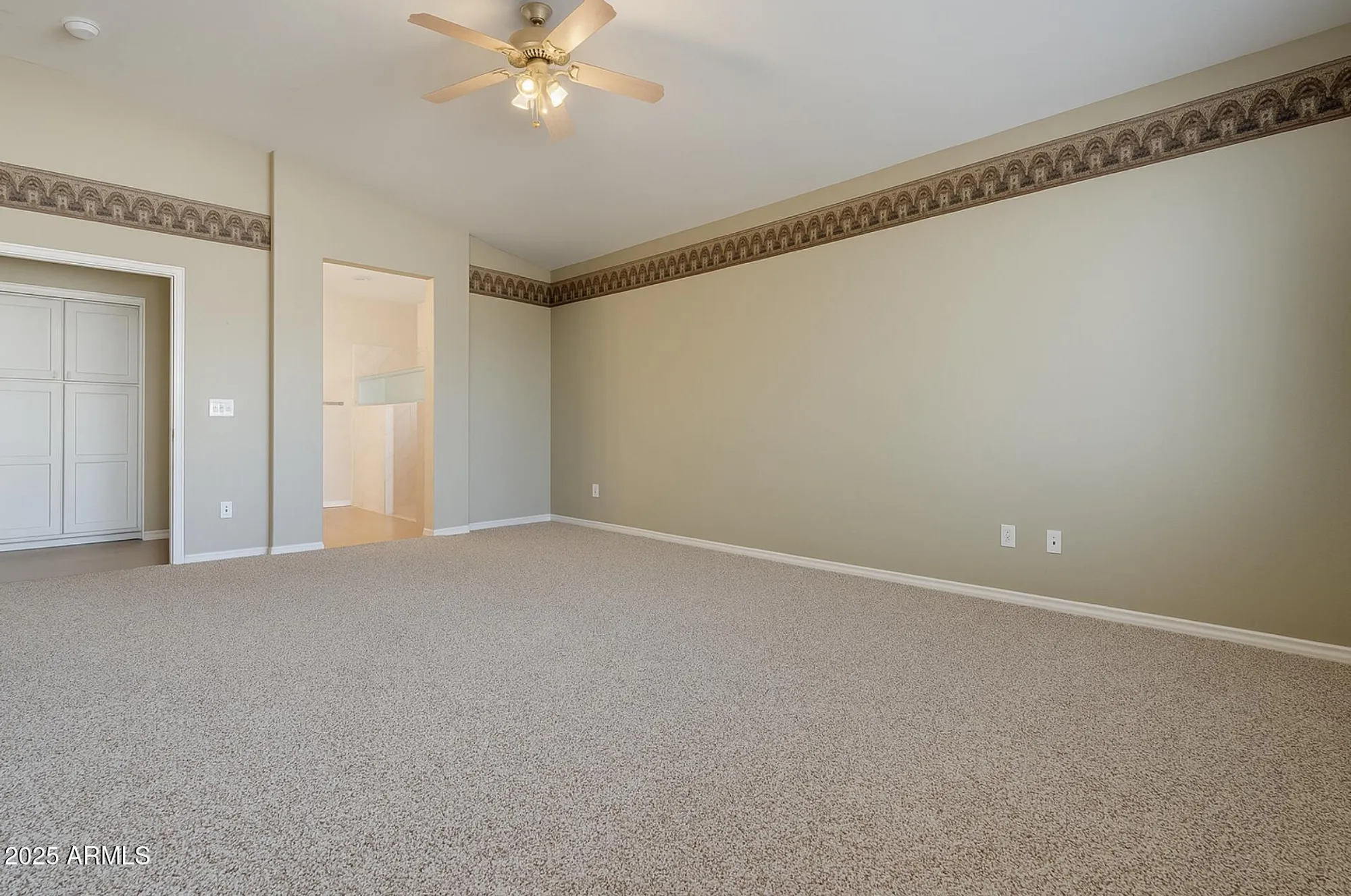 Property Slideshow image 26 of 67 | 4318 e walnut rd, Gilbert, AZ, 85298