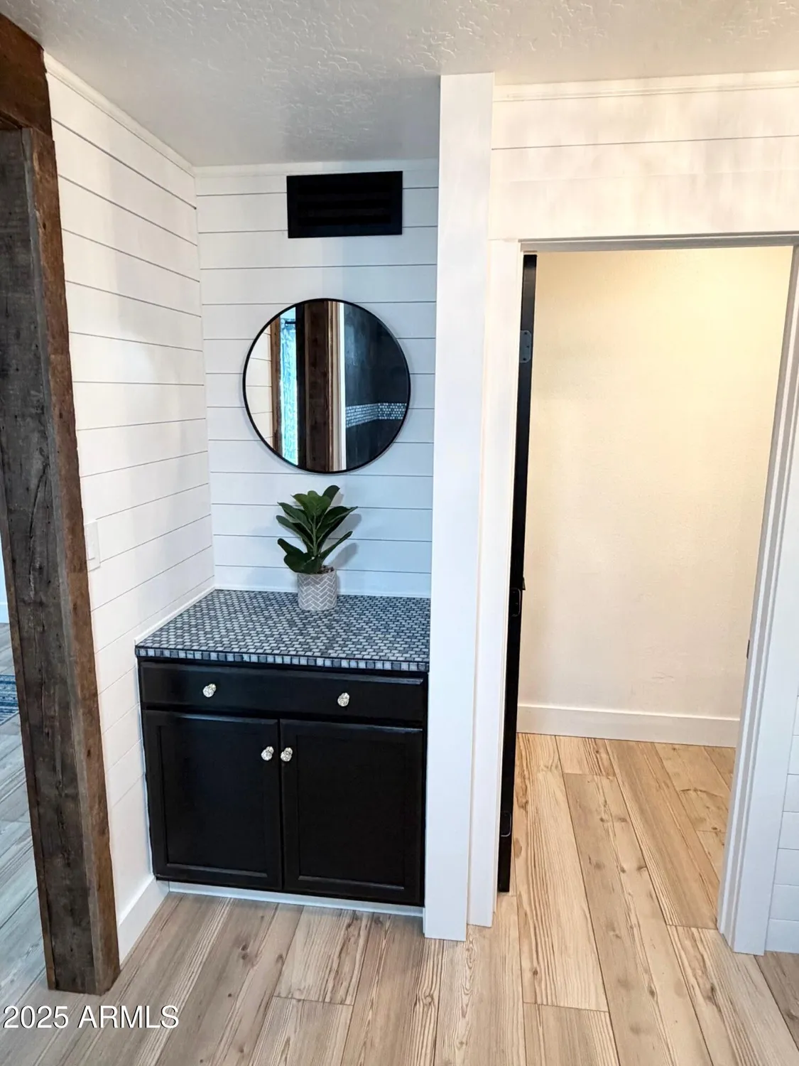 Property Slideshow image 33 of 77 | 1102 s park view cir, Mesa, AZ, 85208