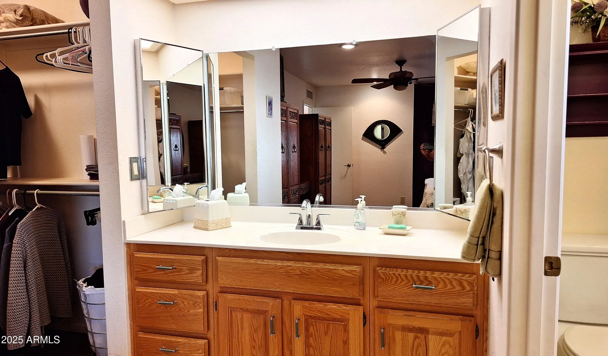 Property Slideshow image 10 of 17 | 8162 e neville ave, Mesa, AZ, 85209