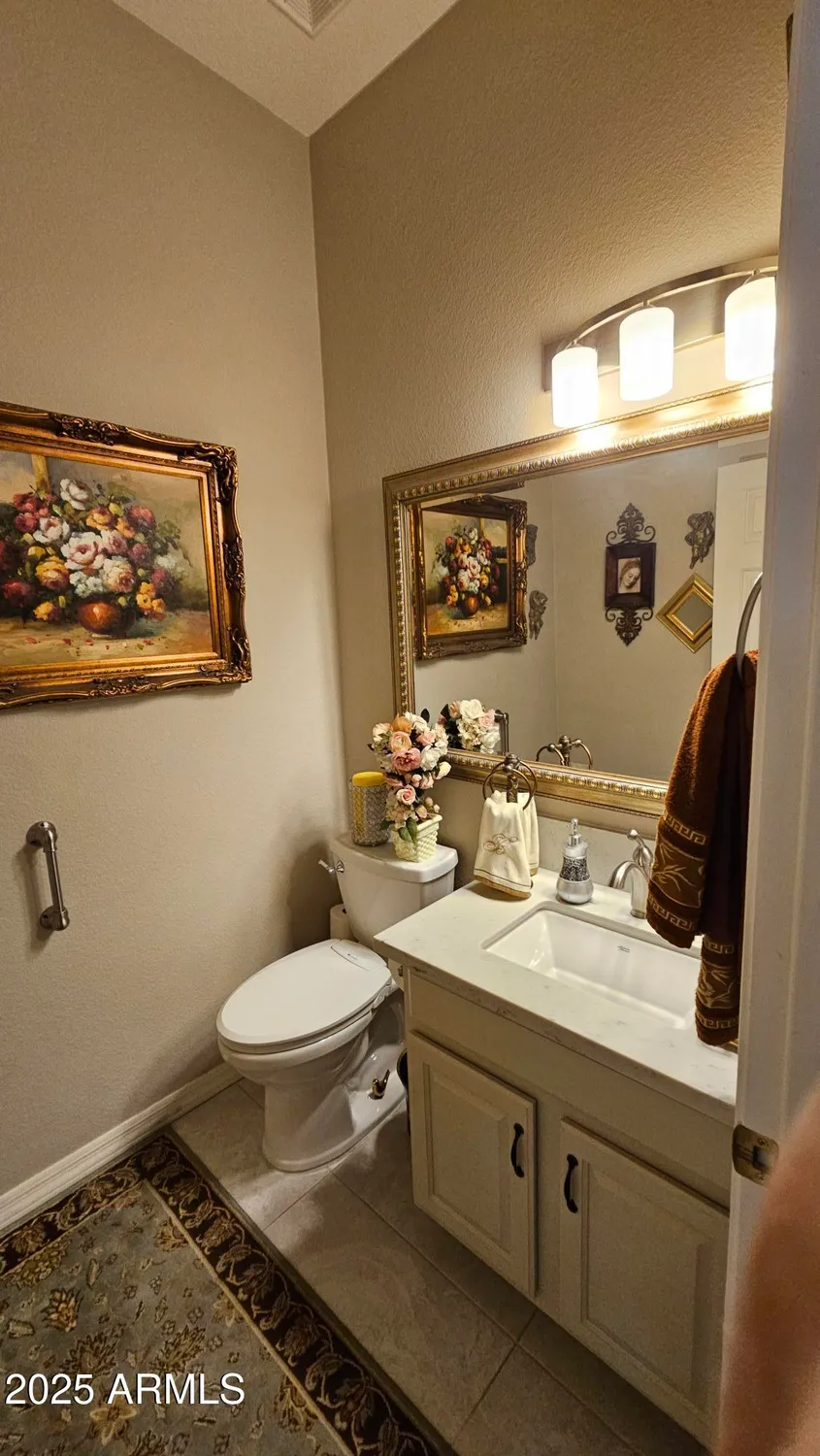Property Slideshow image 20 of 34 | 4931 s tangerine ln, Gilbert, AZ, 85298