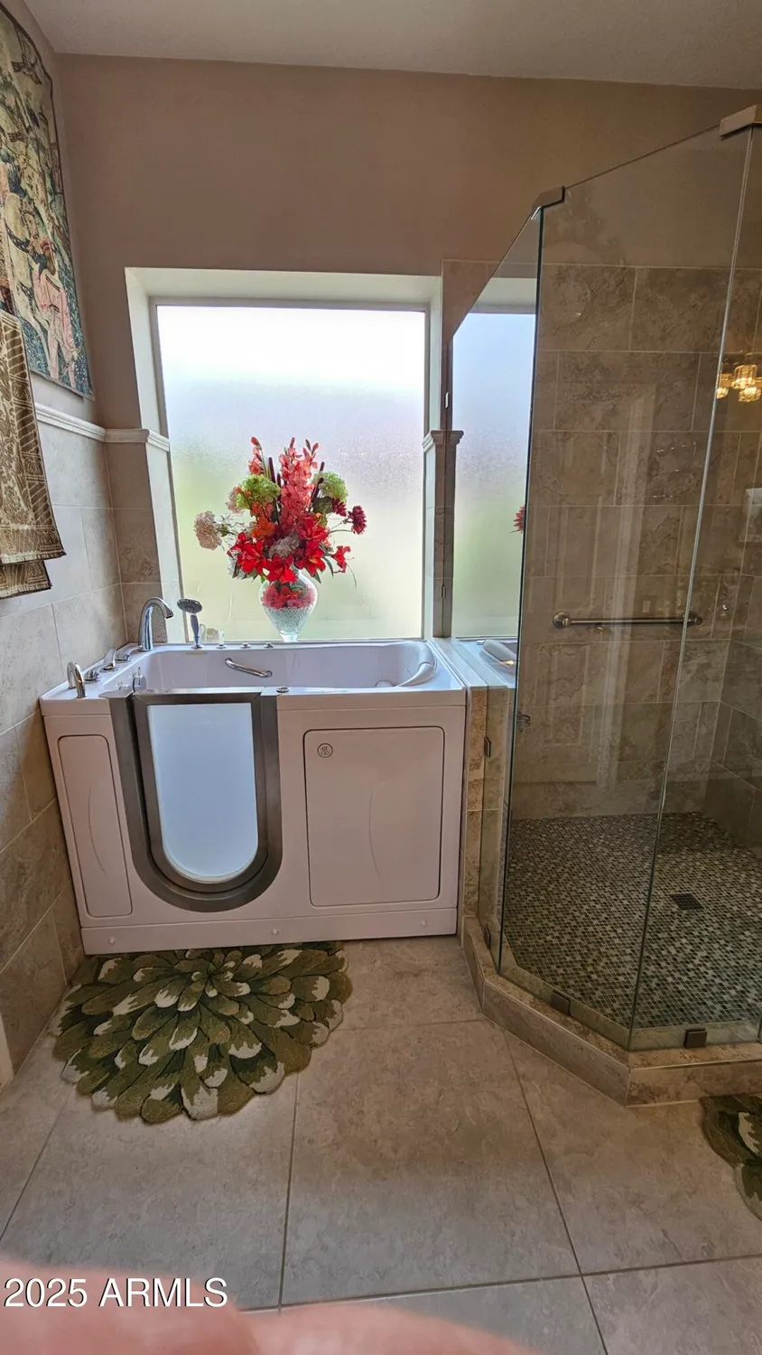 Property Slideshow image 12 of 34 | 4931 s tangerine ln, Gilbert, AZ, 85298