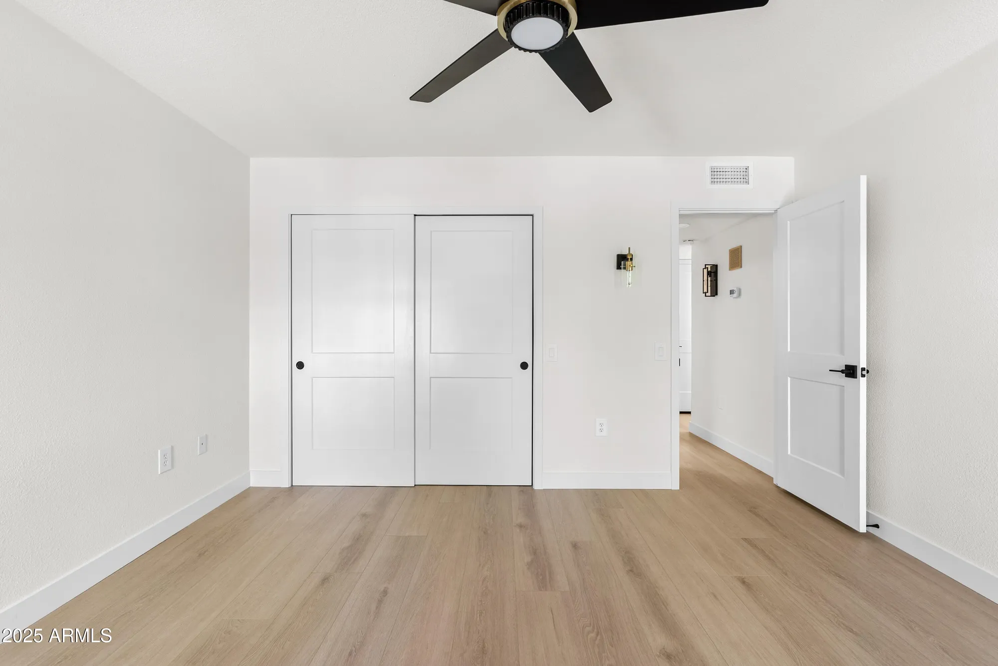 Property Slideshow image 17 of 27 | 10850 w boswell blvd, Sun City, AZ, 85373