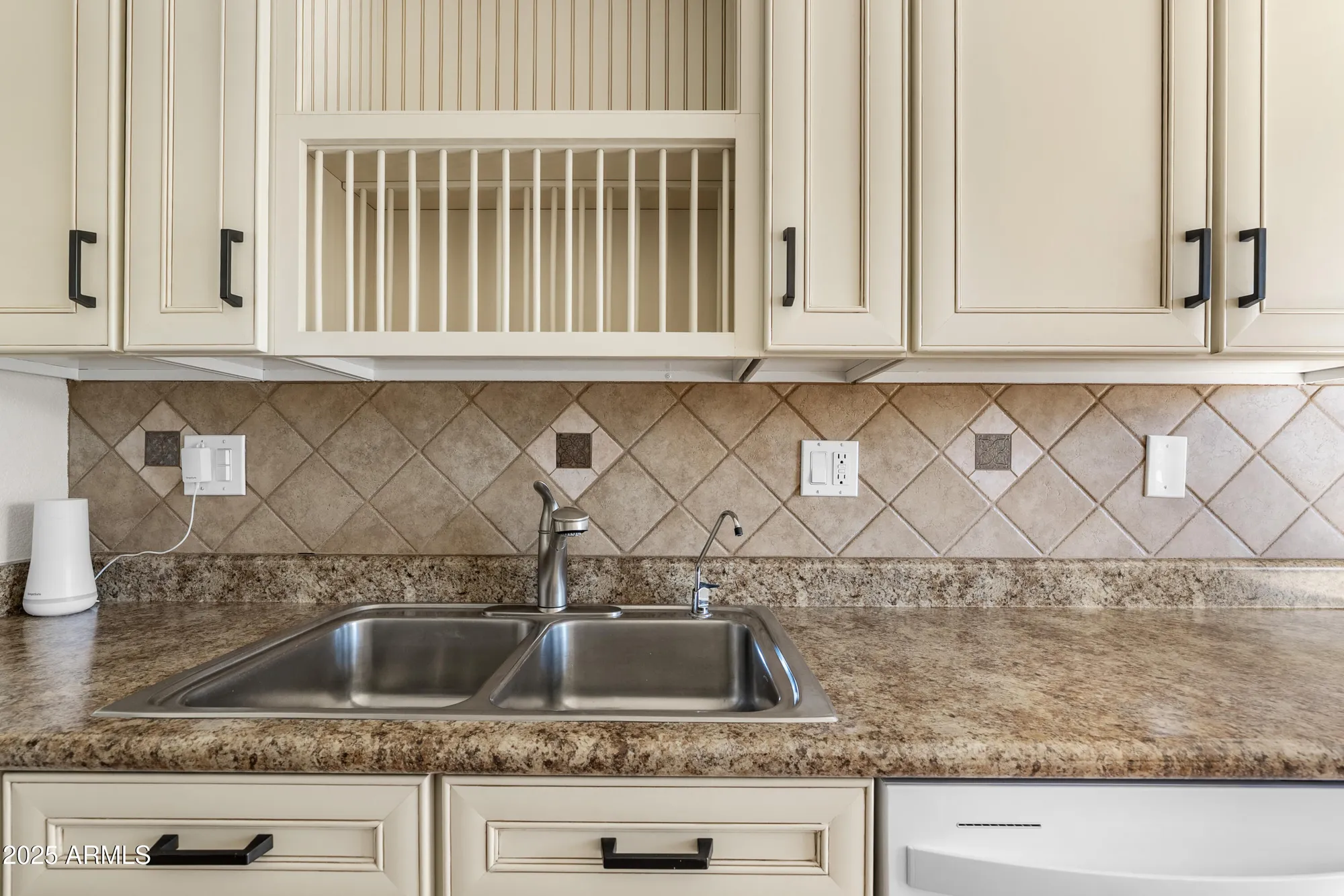 Property Slideshow image 11 of 27 | 10850 w boswell blvd, Sun City, AZ, 85373