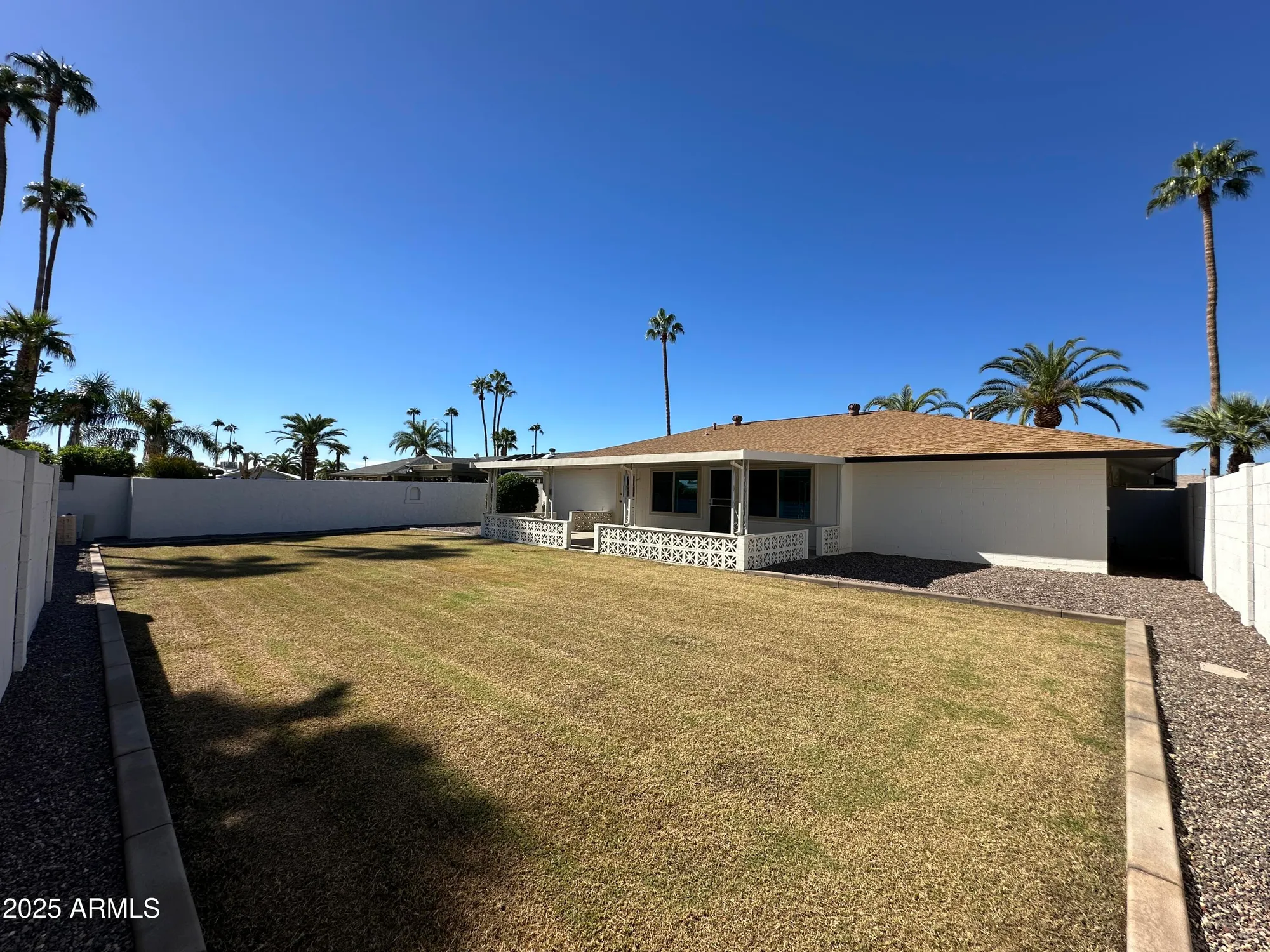 Property Slideshow image 18 of 19 | 10837 w tropicana cir, Sun City, AZ, 85351