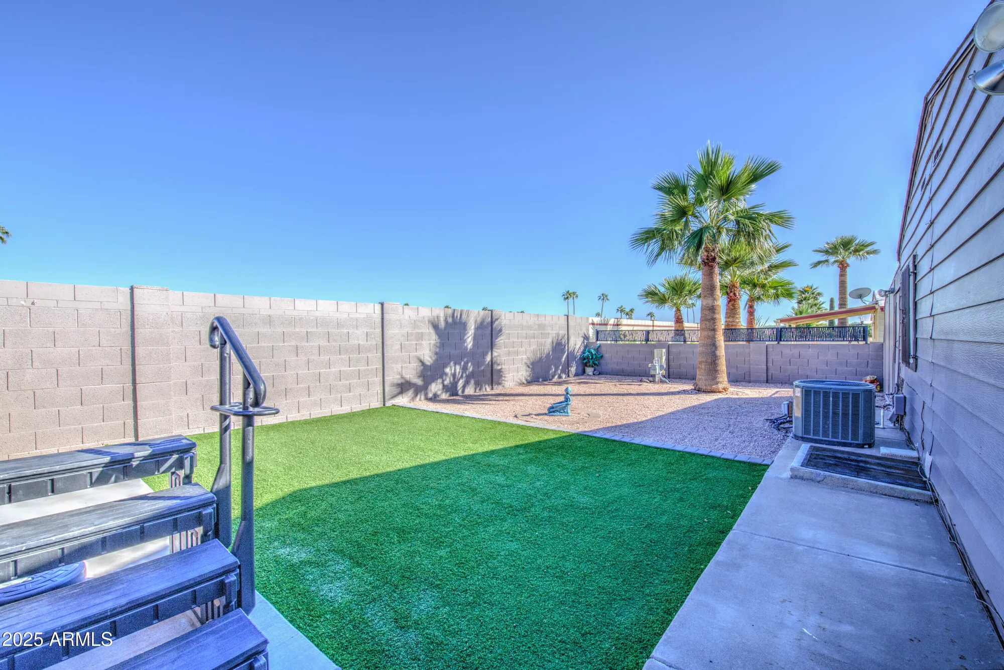 Property Slideshow image 2 of 26 | 625 s 83rd way, Mesa, AZ, 85208