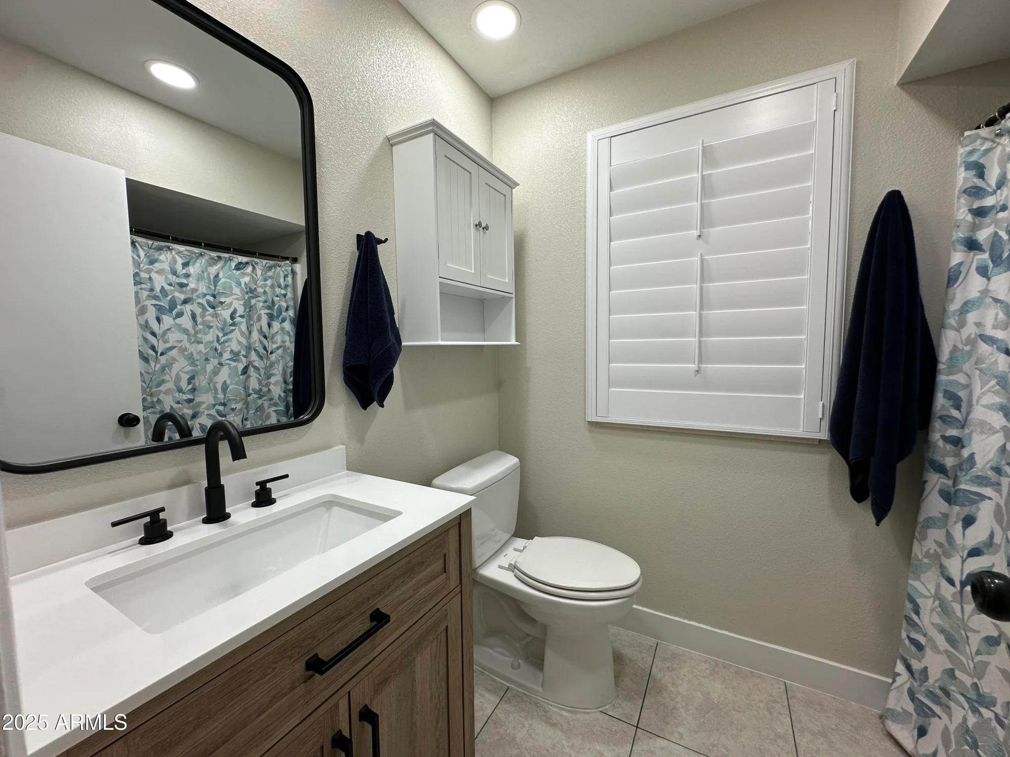 Property Slideshow image 12 of 19 | 10837 w tropicana cir, Sun City, AZ, 85351