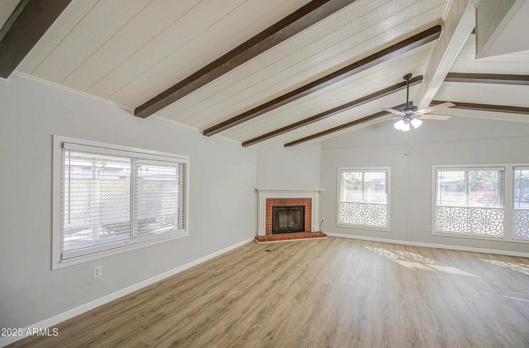 Property Slideshow image 11 of 26 | 625 s 83rd way, Mesa, AZ, 85208