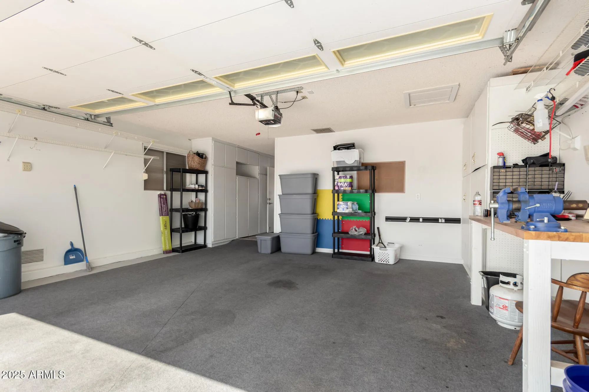 Property Slideshow image 25 of 41 | 9502 w indian hills dr, Sun City, AZ, 85351