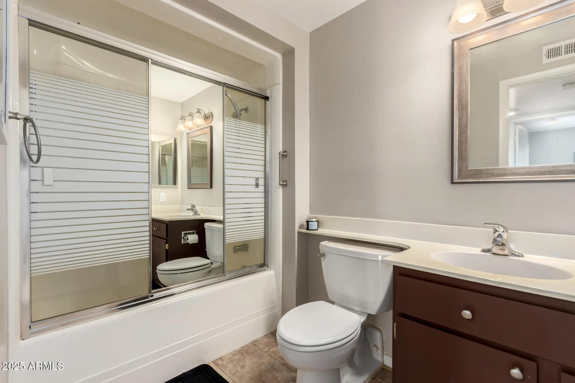 Property Slideshow image 23 of 41 | 9502 w indian hills dr, Sun City, AZ, 85351