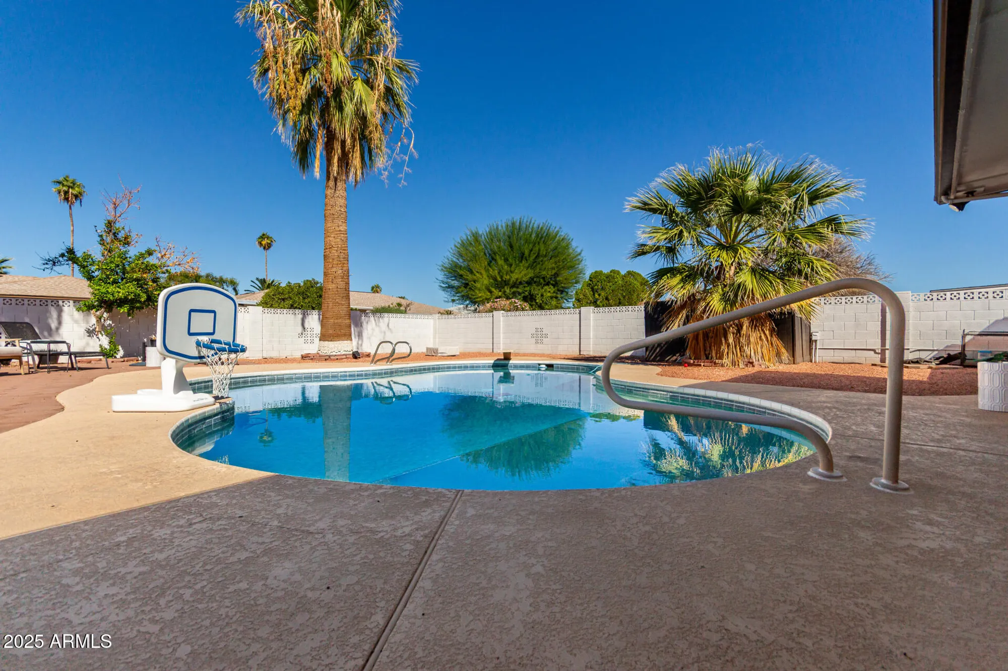 Property Slideshow image 31 of 41 | 9502 w indian hills dr, Sun City, AZ, 85351