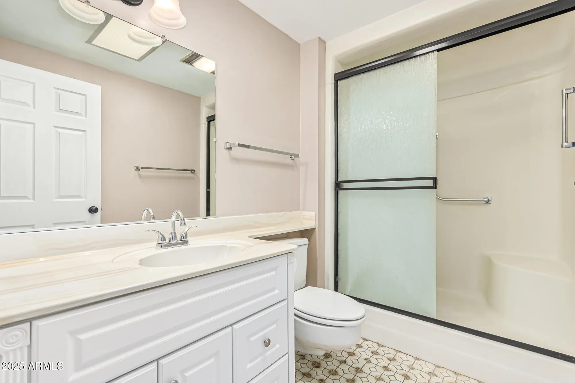 Property Slideshow image 24 of 39 | 10129 w pine springs dr, Sun City, AZ, 85373