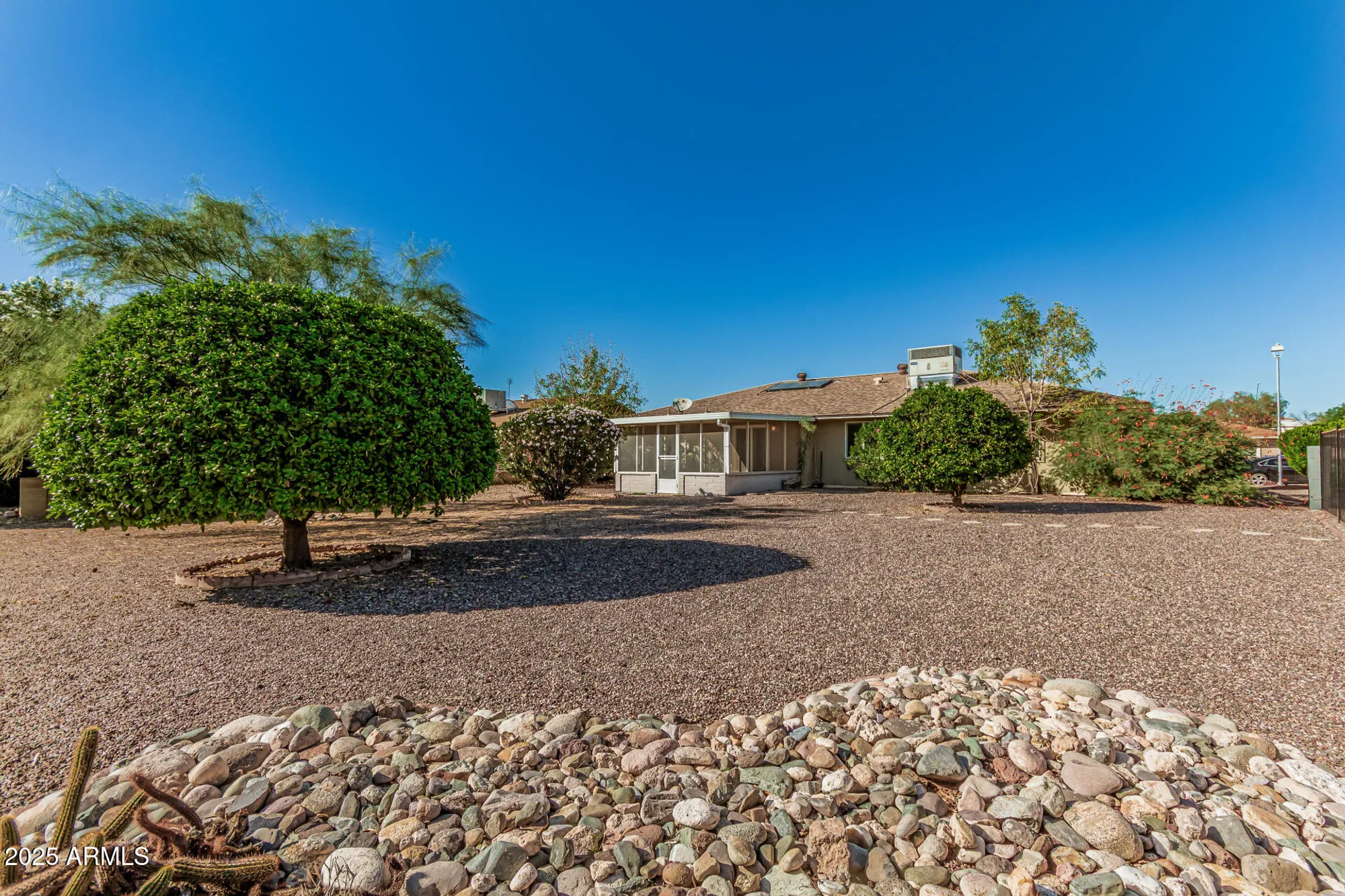 Property Slideshow image 32 of 39 | 10129 w pine springs dr, Sun City, AZ, 85373