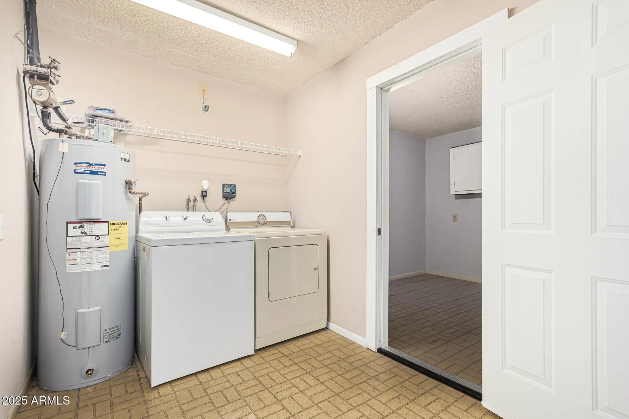 Property Slideshow image 27 of 39 | 10129 w pine springs dr, Sun City, AZ, 85373