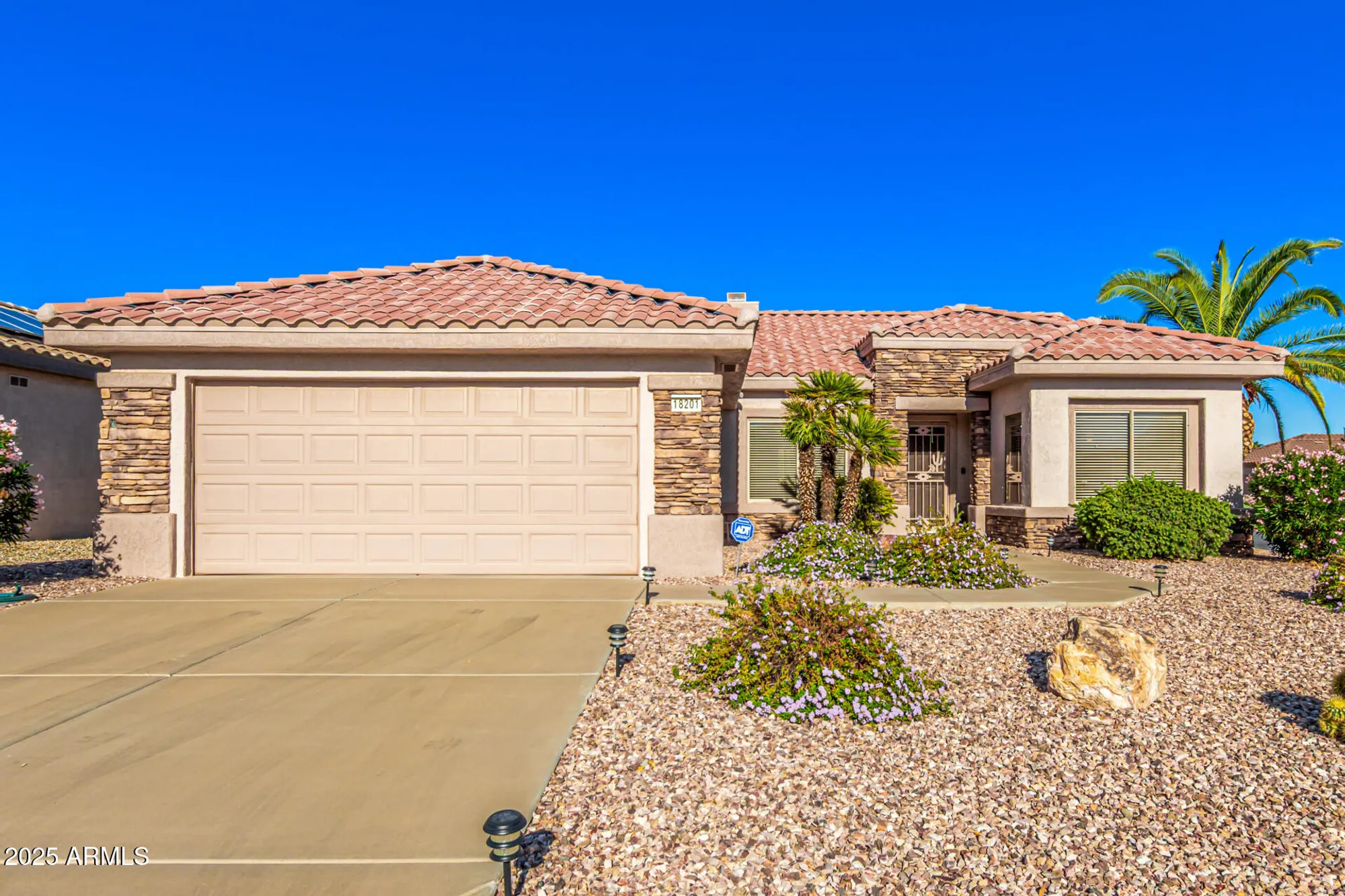 Property Slideshow image 2 of 34 | 18201 n avalon ln, Surprise, AZ, 85374