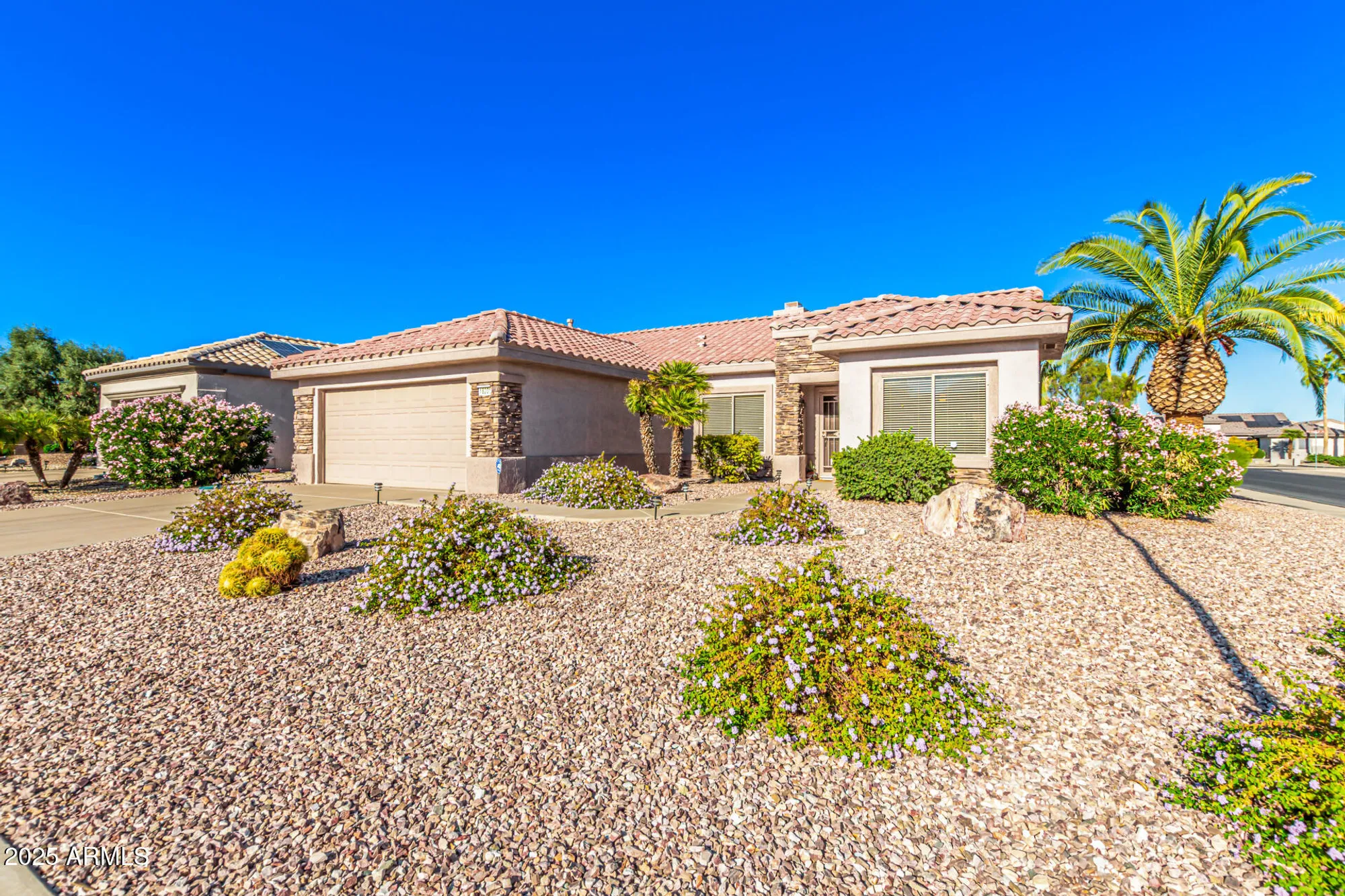 Property Slideshow image 3 of 34 | 18201 n avalon ln, Surprise, AZ, 85374