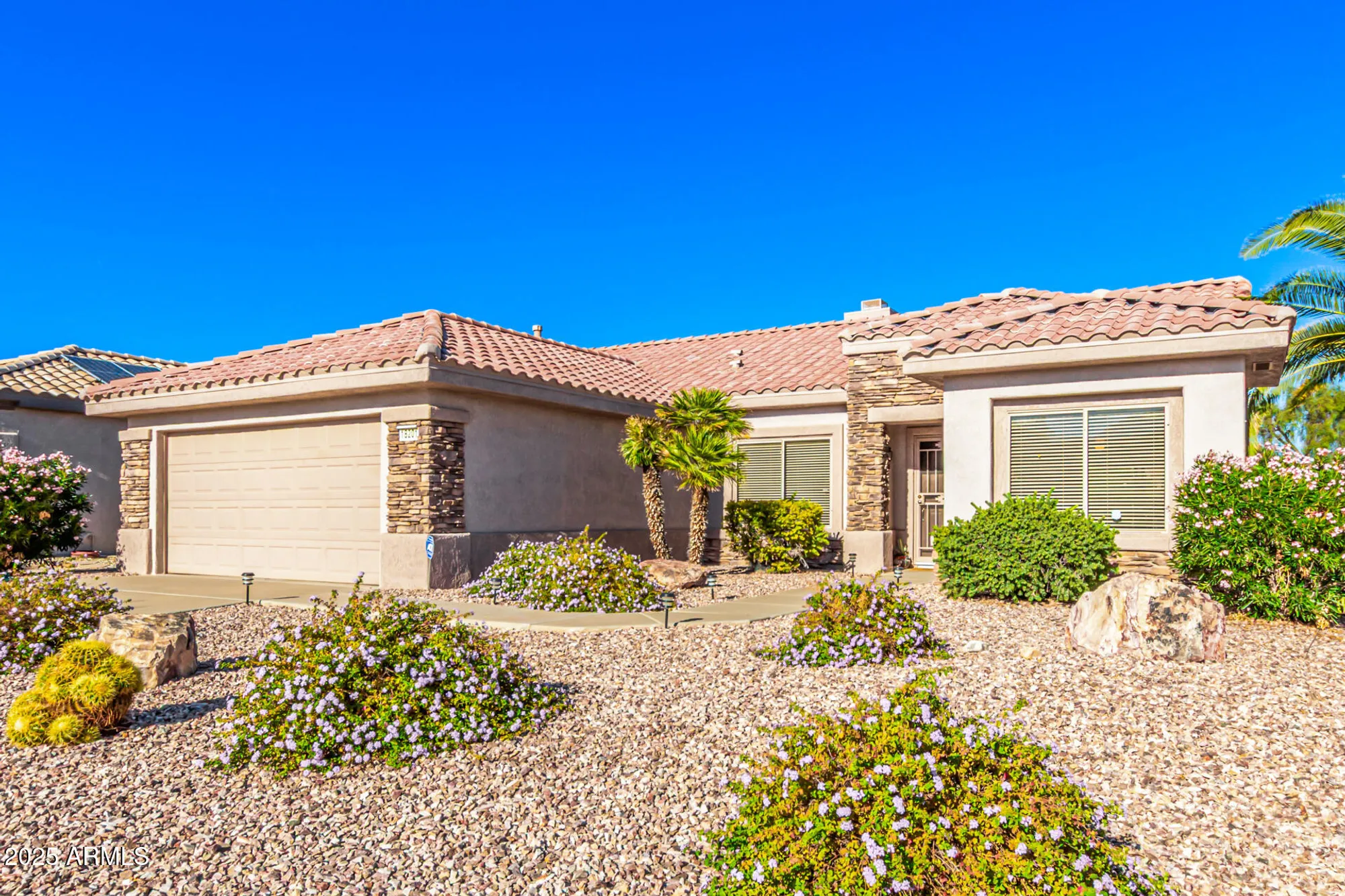 Property Slideshow image 4 of 34 | 18201 n avalon ln, Surprise, AZ, 85374