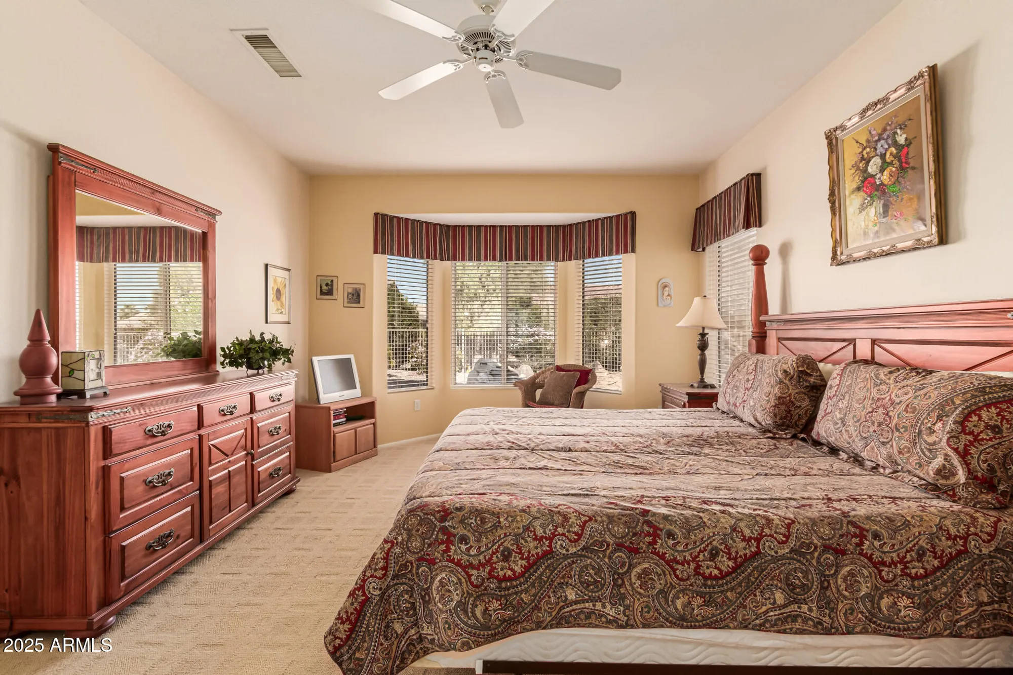 Property Slideshow image 17 of 34 | 18201 n avalon ln, Surprise, AZ, 85374