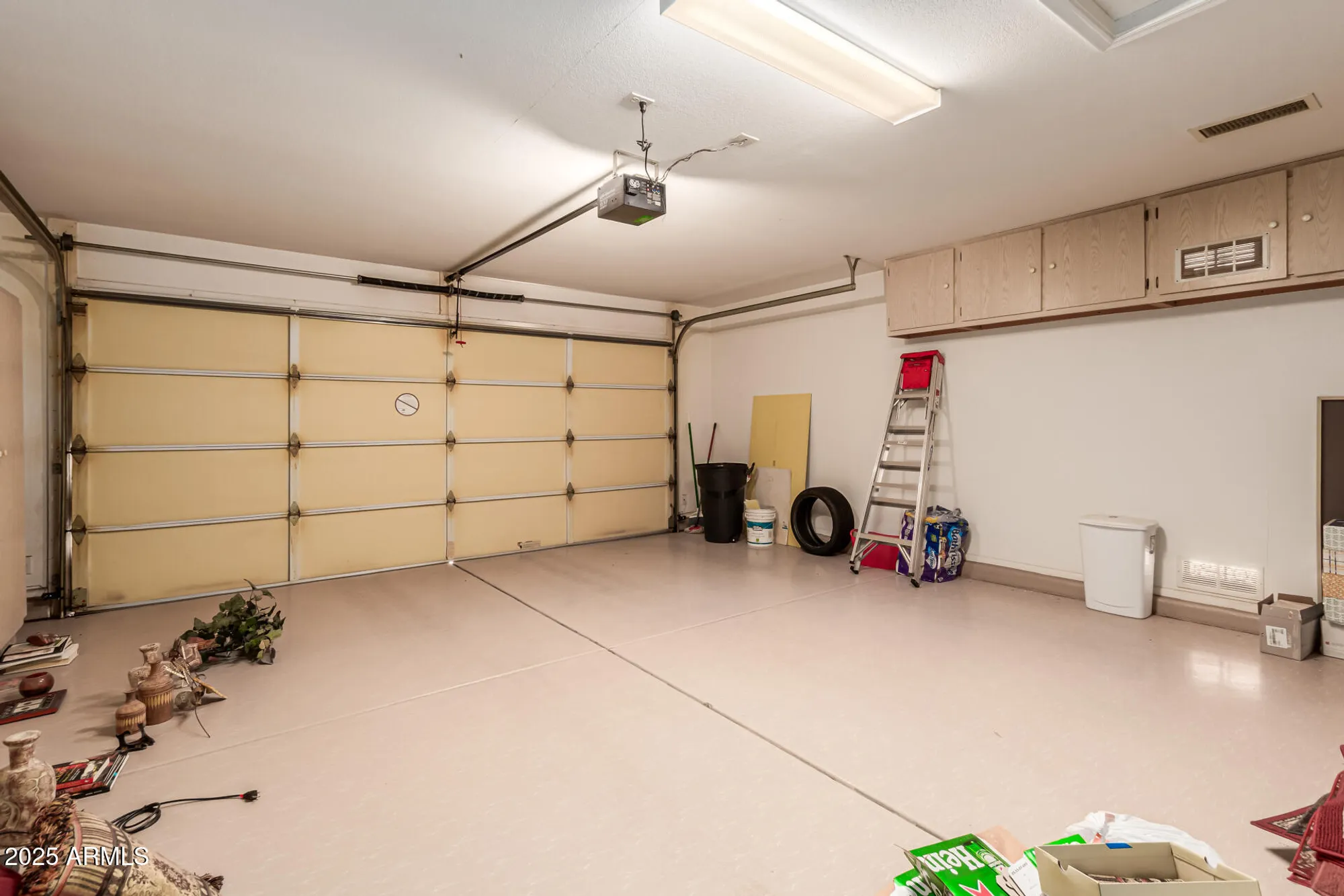 Property Slideshow image 26 of 34 | 18201 n avalon ln, Surprise, AZ, 85374