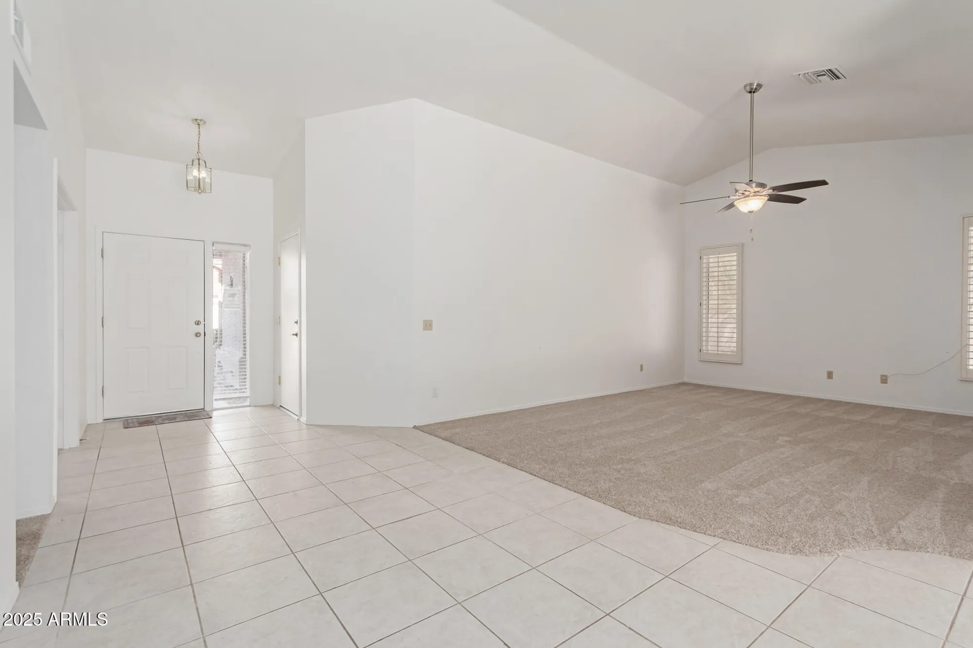 Property Slideshow image 18 of 34 | 1531 e buena vista dr, Chandler, AZ, 85249