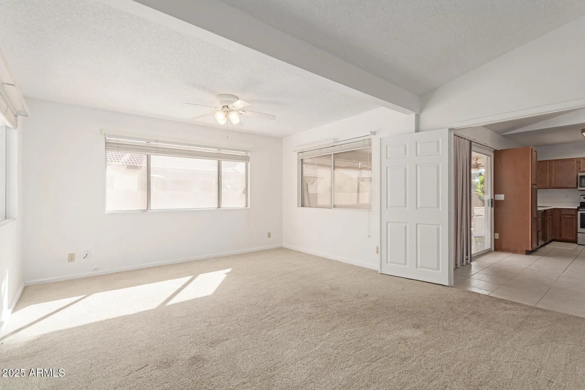 Property Slideshow image 21 of 34 | 1531 e buena vista dr, Chandler, AZ, 85249
