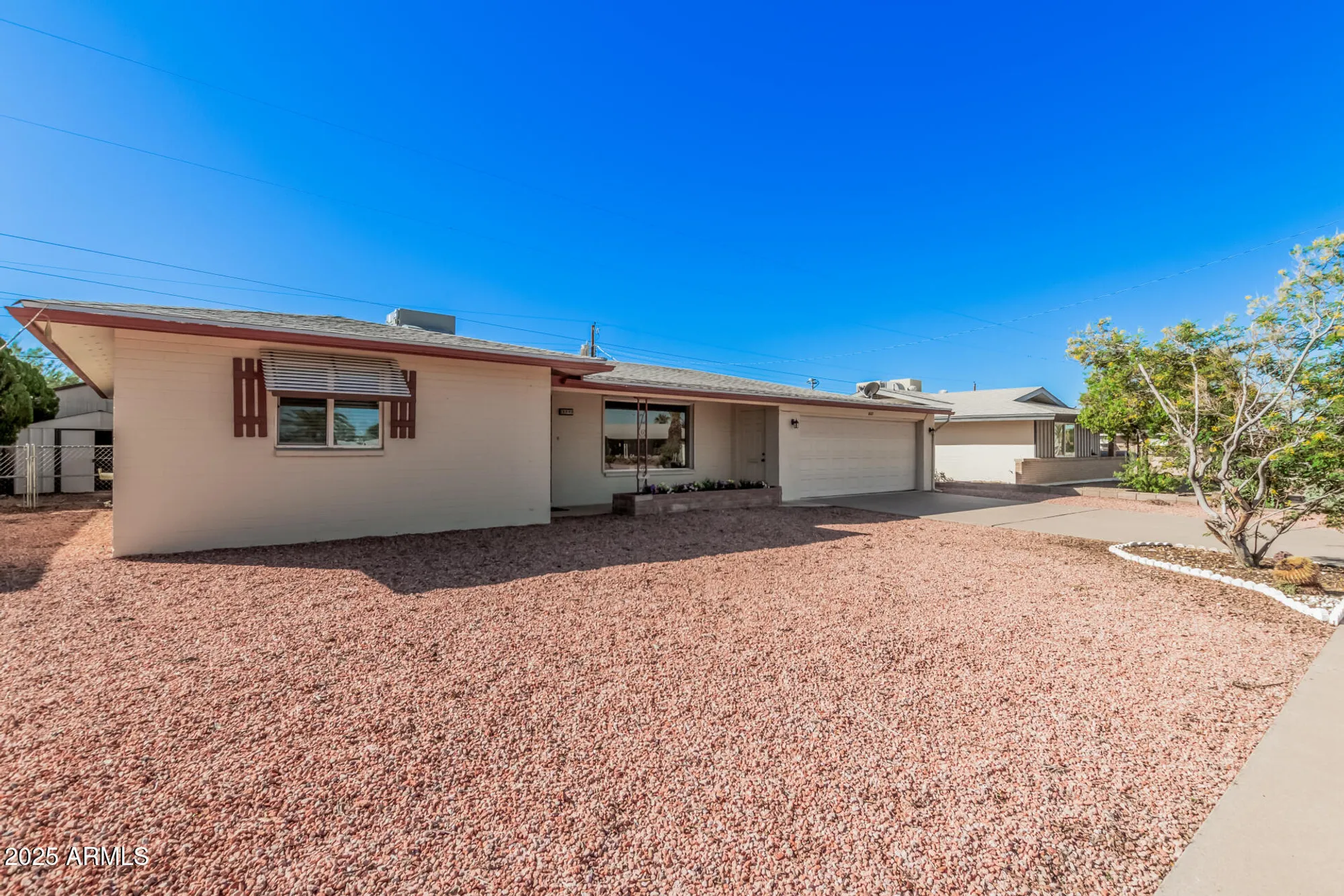 Property Slideshow image 3 of 29 | 5533 e decatur st, Mesa, AZ, 85205