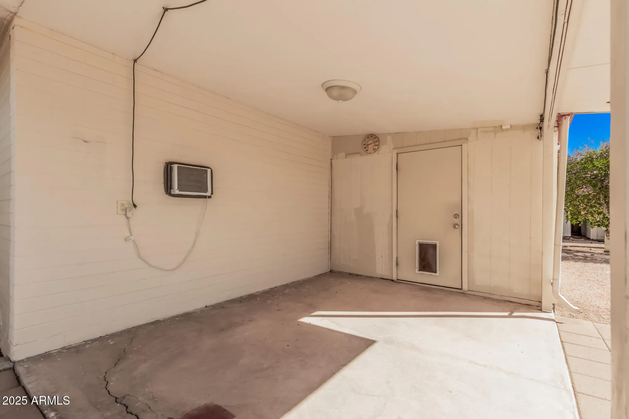 Property Slideshow image 23 of 29 | 5533 e decatur st, Mesa, AZ, 85205