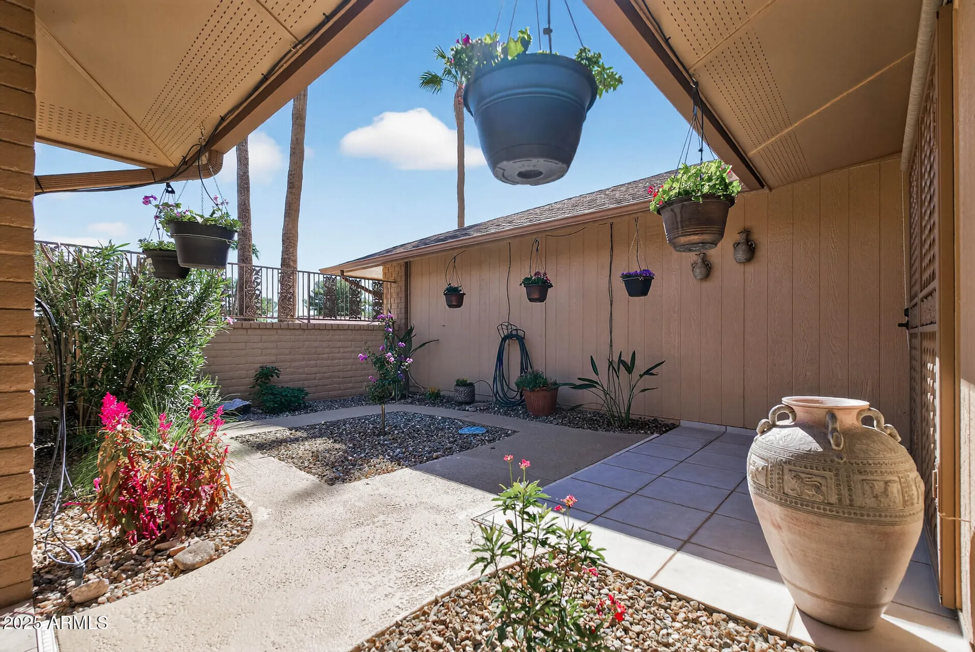 Property Slideshow image 7 of 82 | 21610 n sunglow dr, Sun City West, AZ, 85375