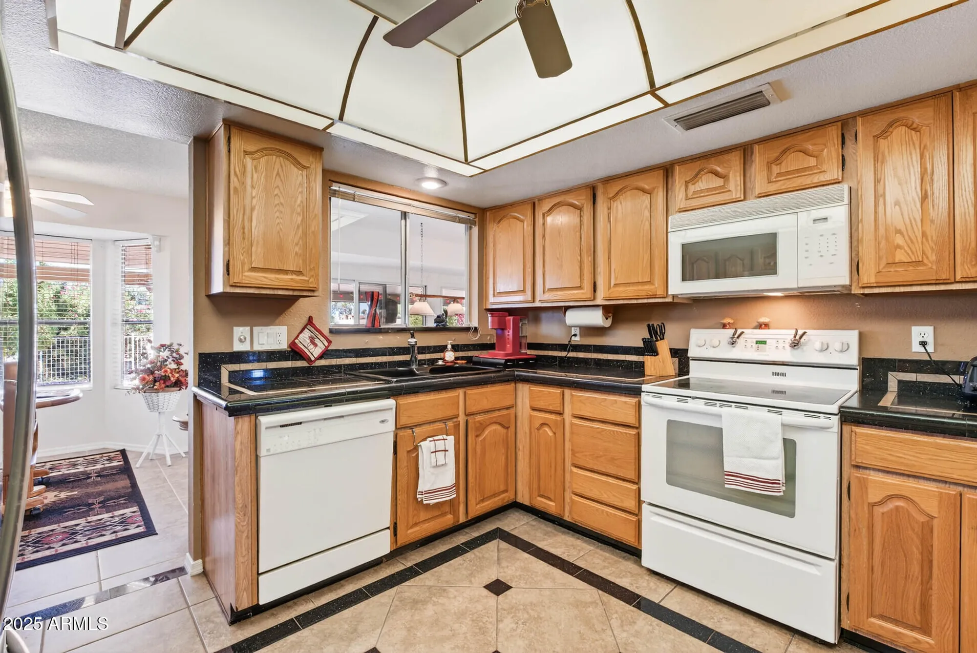 Property Slideshow image 23 of 82 | 21610 n sunglow dr, Sun City West, AZ, 85375